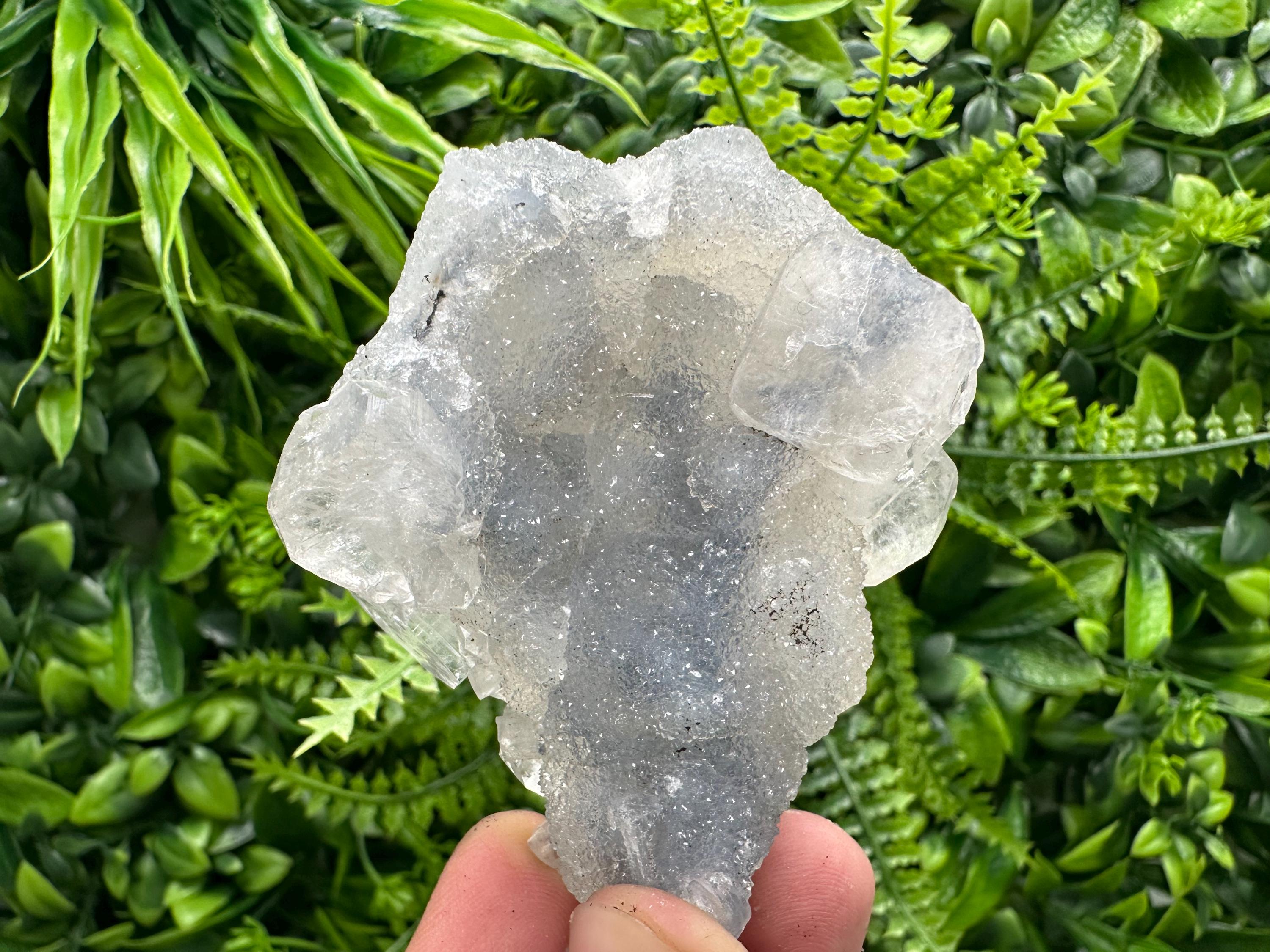 Apophyllite Stilbite on Chalcedony, India Crystal Specimen (6/6/3 cm)