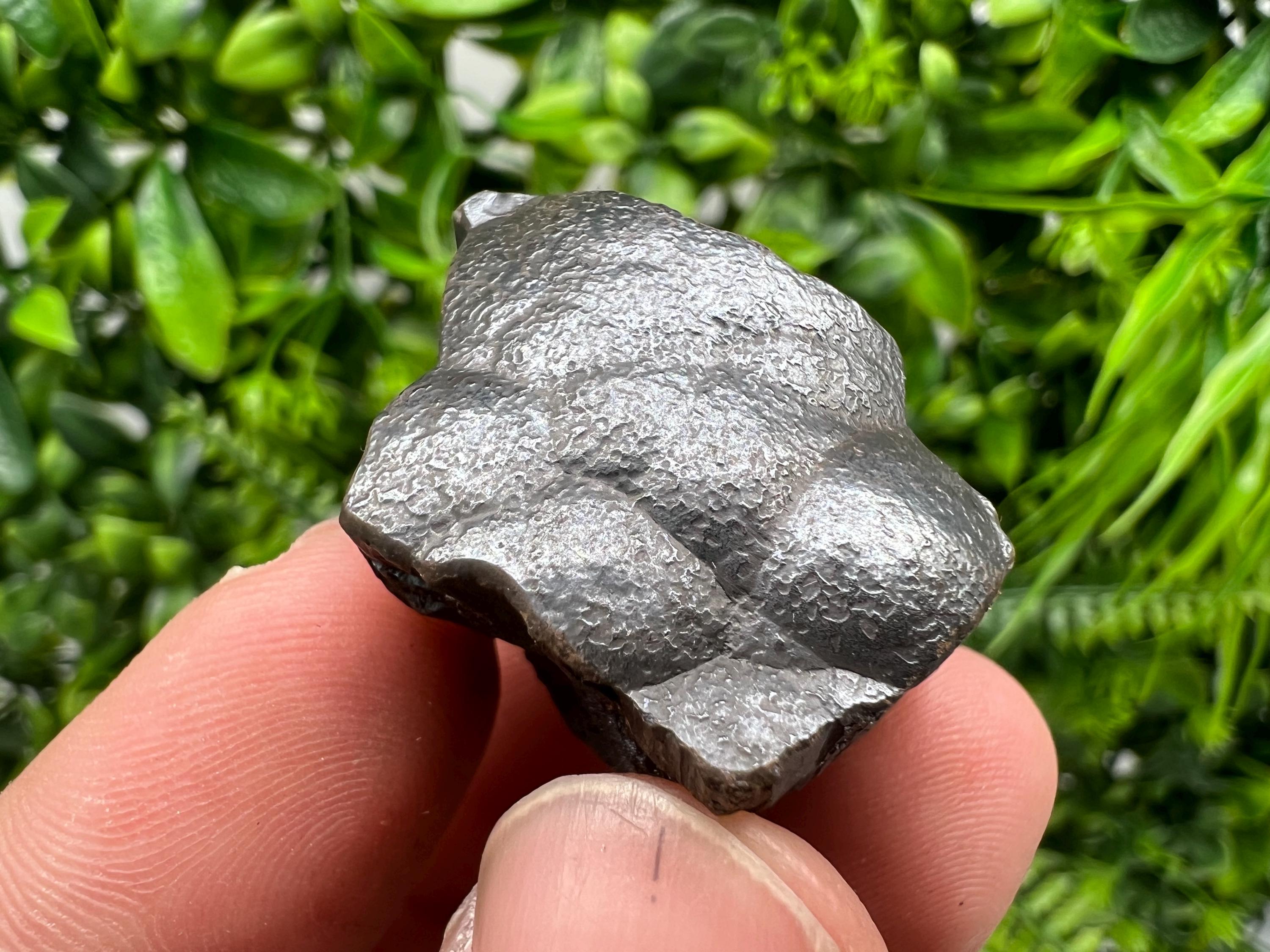 Botryoidal Black Hematite Specimen: Moroccan Rough Crystal for Reiki Chakra