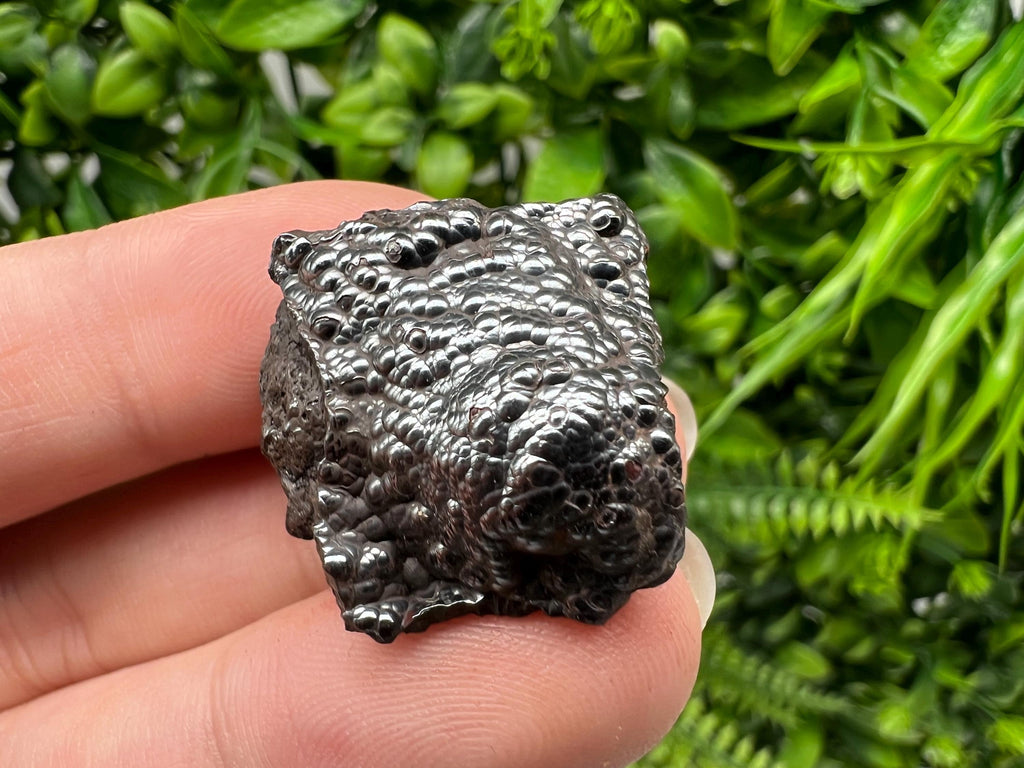 Botryoidal Black Hematite Specimen: Moroccan Crystal, Chakra Reiki