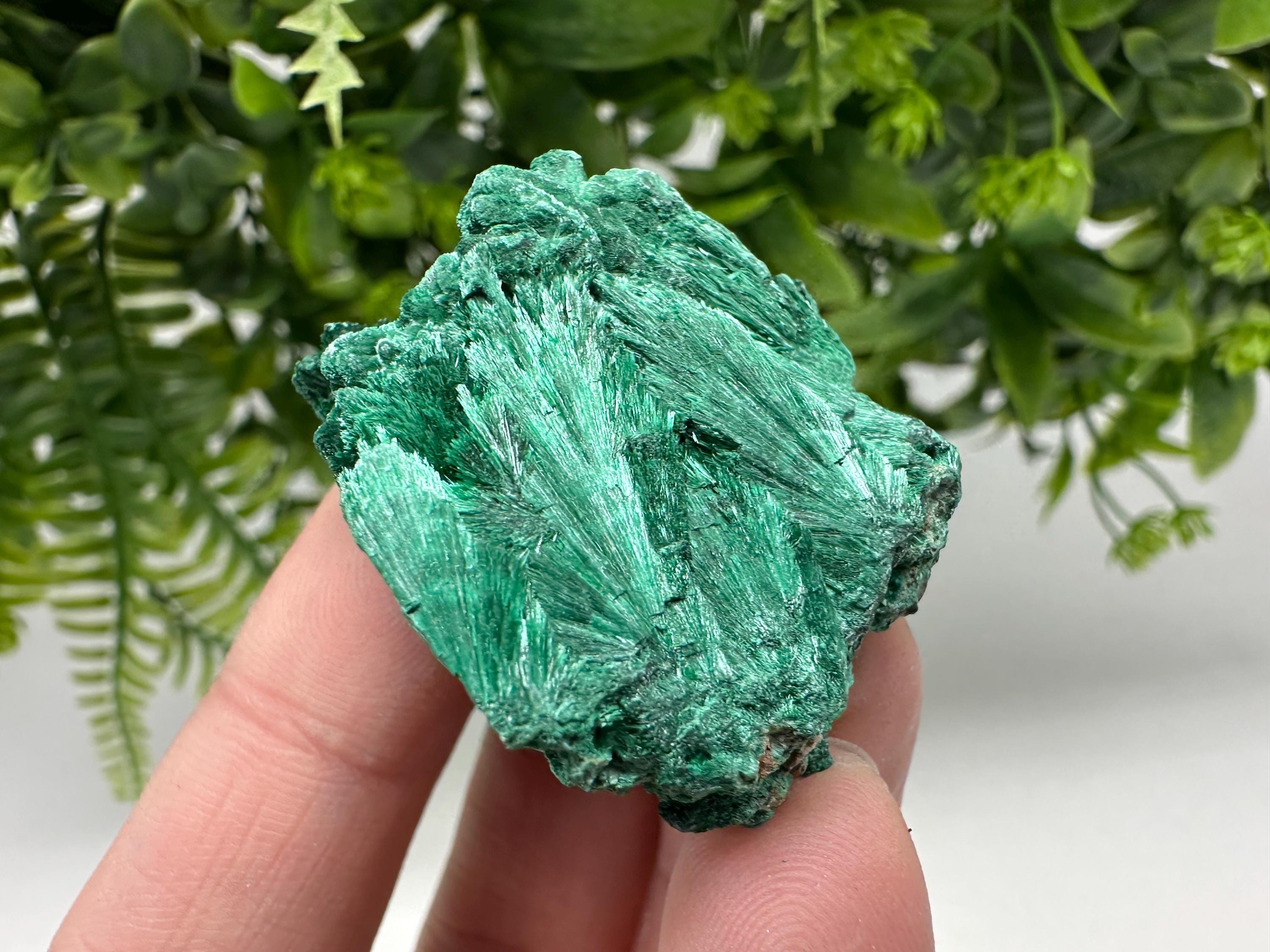 Polished Green Malachite Crystal from Congo, Natural Specimen, Chakra Stone