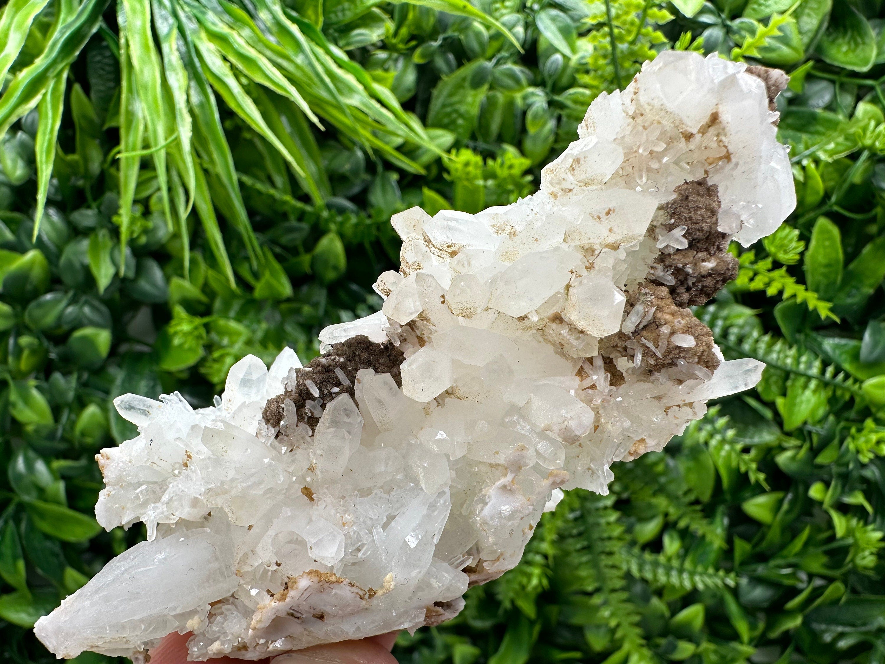 Quartz with Chlorite, Rhodochrosite & Siderite: Natural Crystal Stone Decor