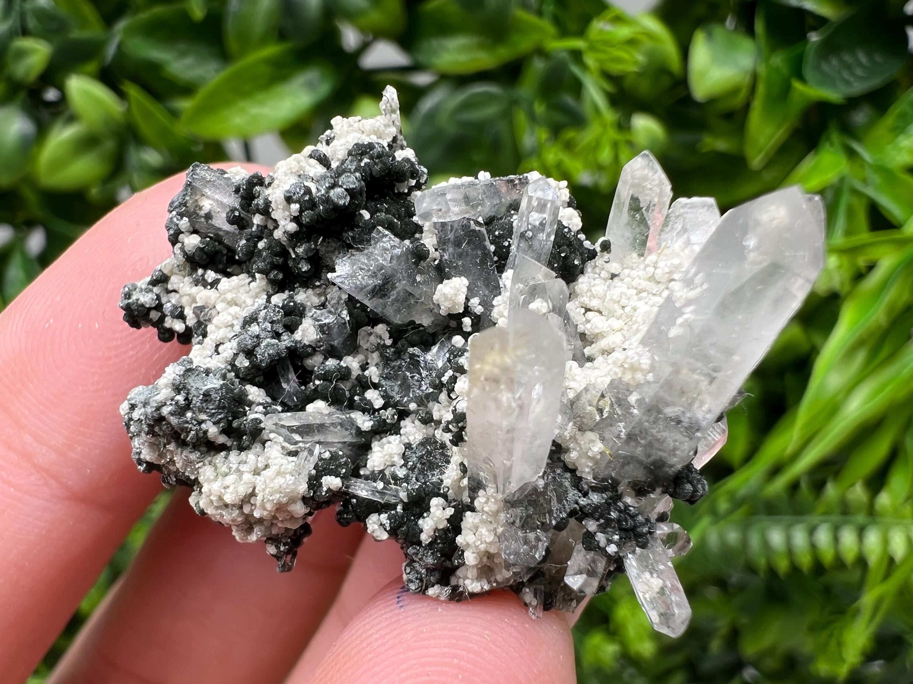 Stunning Quartz whit Chlorite,Epidote included from Borieva mine,Madan,Bulgaria,natural,collection mineral specimen,home decor stone,gift