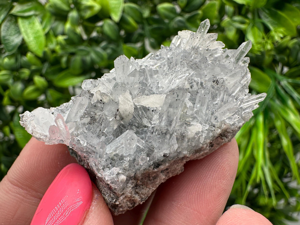 Lovely specimen Green Quartz inclusions Chlorite and Sphalerite/ Natural minerals/ Souvenir crystal gift minerals famous 9th September/Madan
