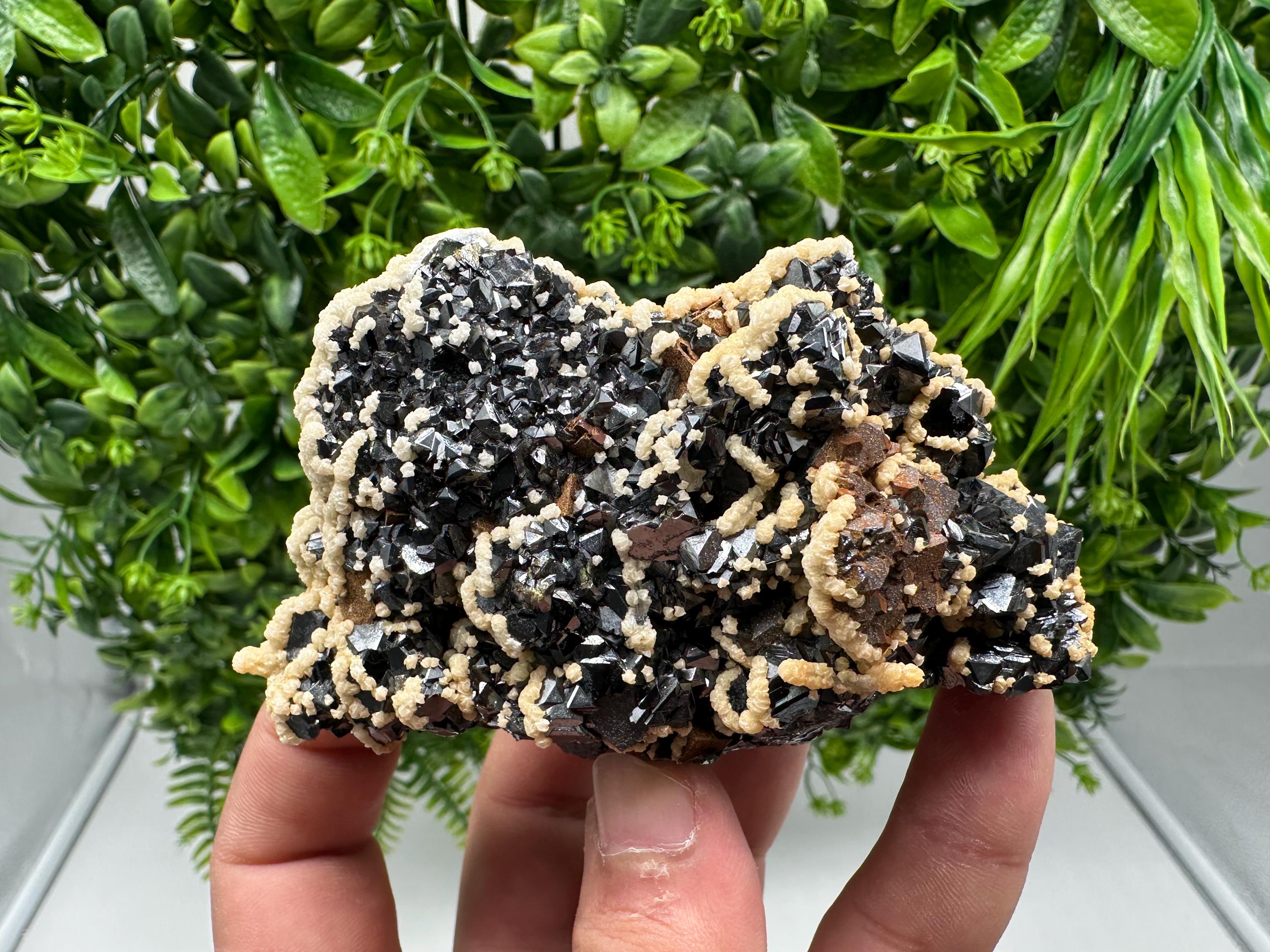 Lovely Calcite whit chlorite on Sphalerite feom Borieva mine Madan Bulgaria natural minerals home decor souvenir gift collection specimen