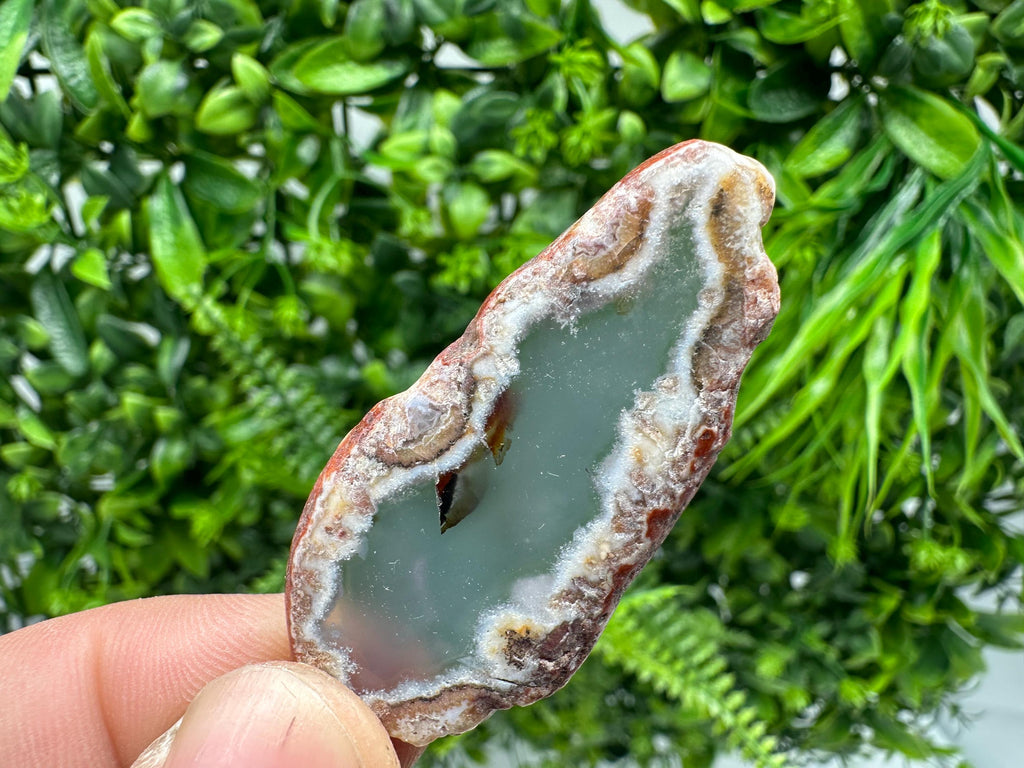 Polished Agate Slice: Spiritual Healing Crystal Coaster (2.5/5cm)