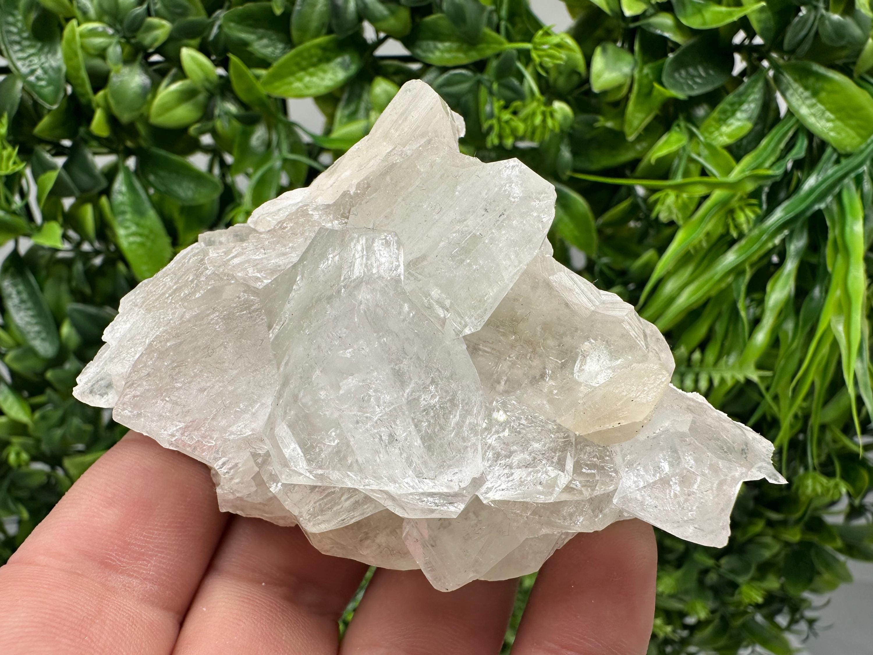 STUNNING Transparent Apophyllite on Chalcedony,natural, collection minerals specimen,India Minerals,Crystal, Stone Mineral Specimens India