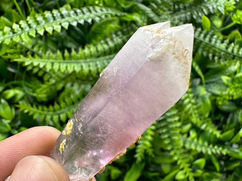 Amethyst Phantom Crystal, Cérusite Inclusions, Collectors Specimen
