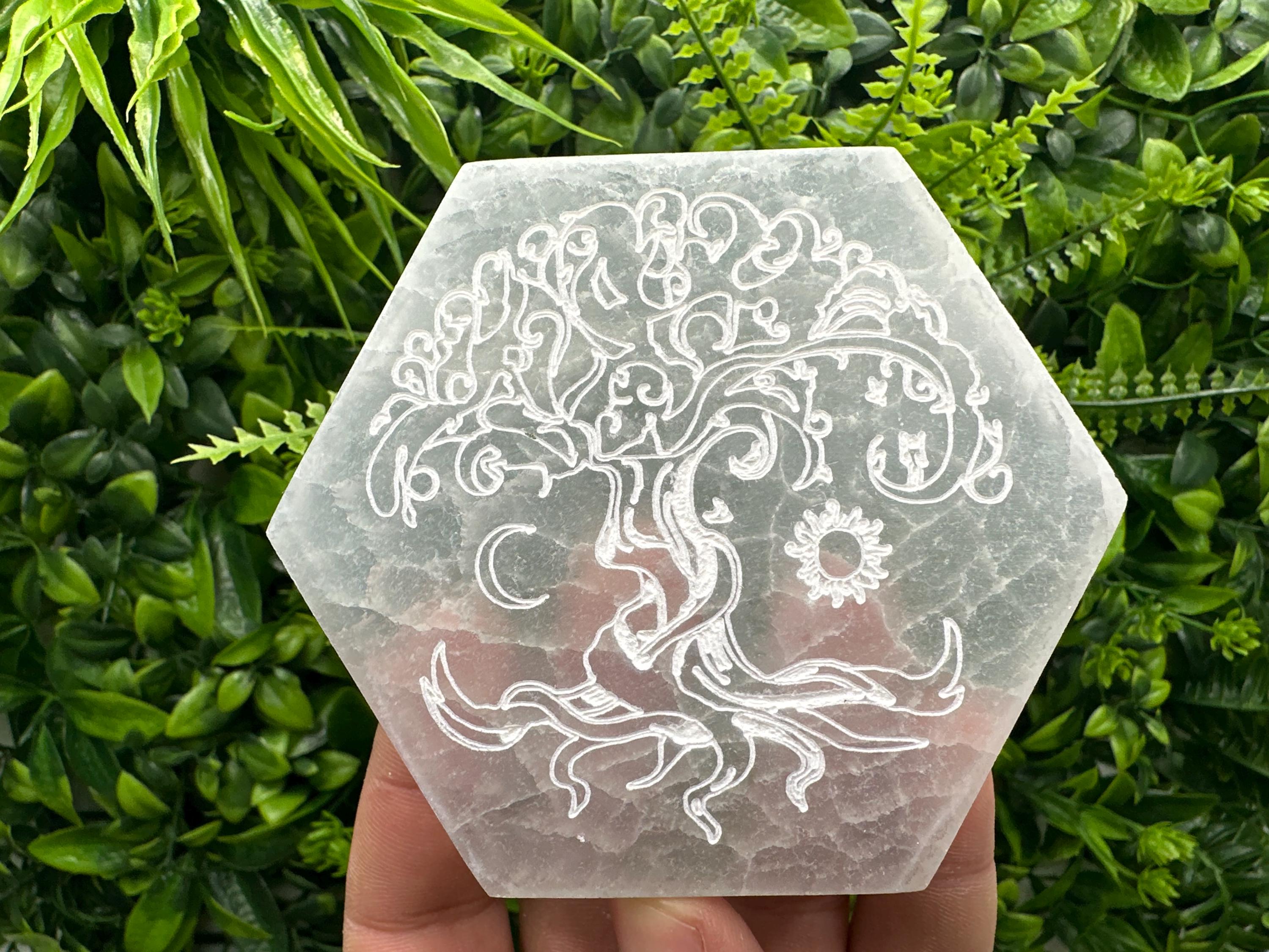 Tree of Life Selenite Plate: Crystal Recharging & Stone Purification (10/10cm)
