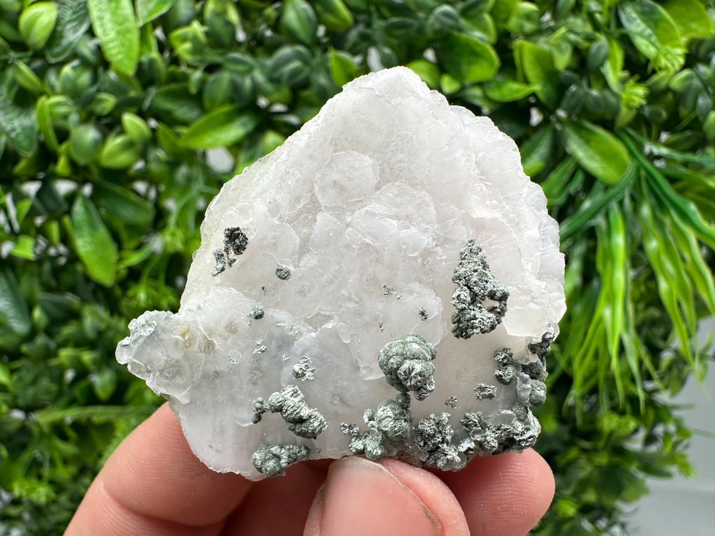 UV Mangano Calcite, Borieva Mine, Madan Bulgaria, Crystal Decor