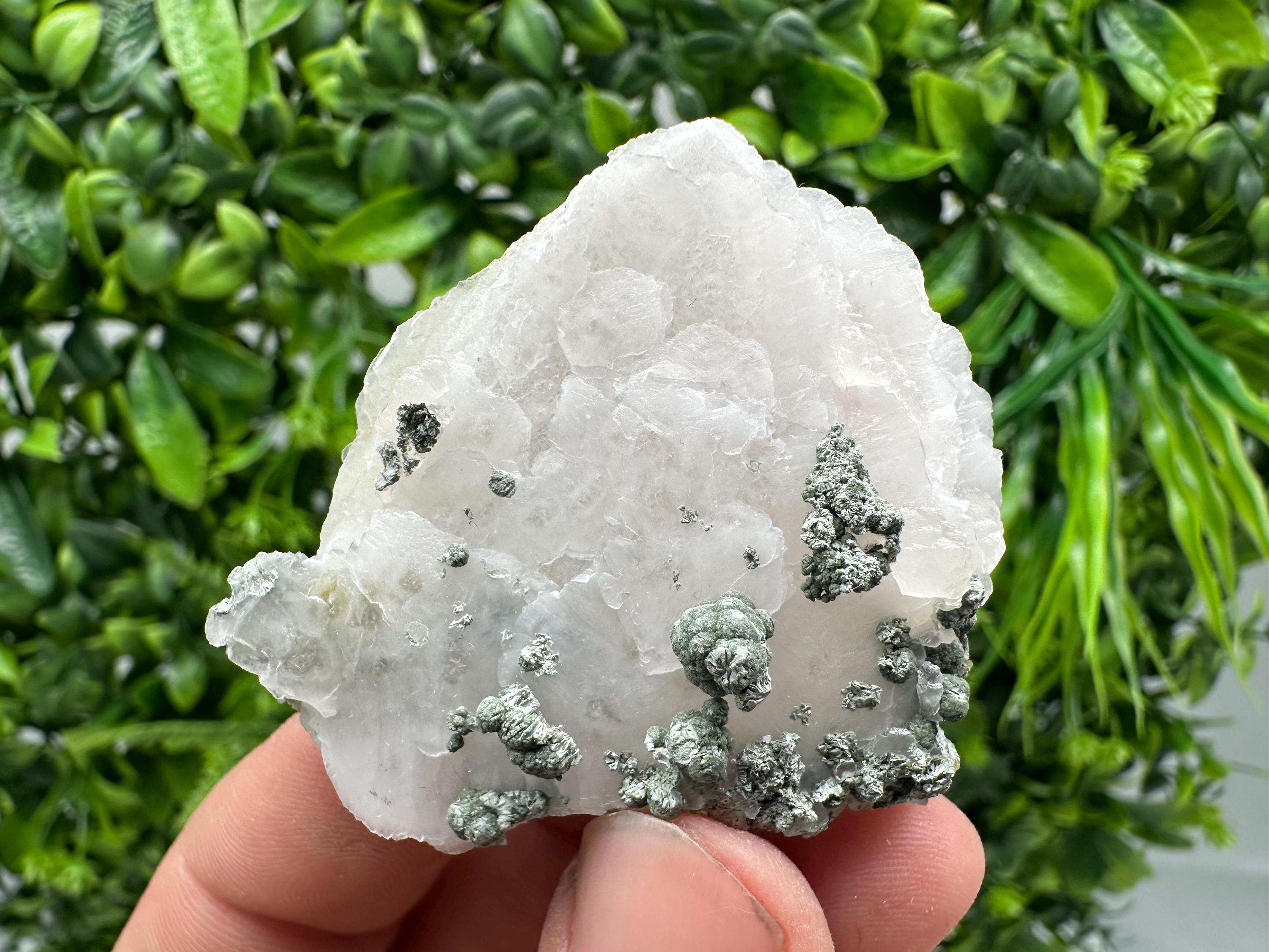 UV Mangano Calcite, Borieva Mine, Madan Bulgaria, Crystal Decor