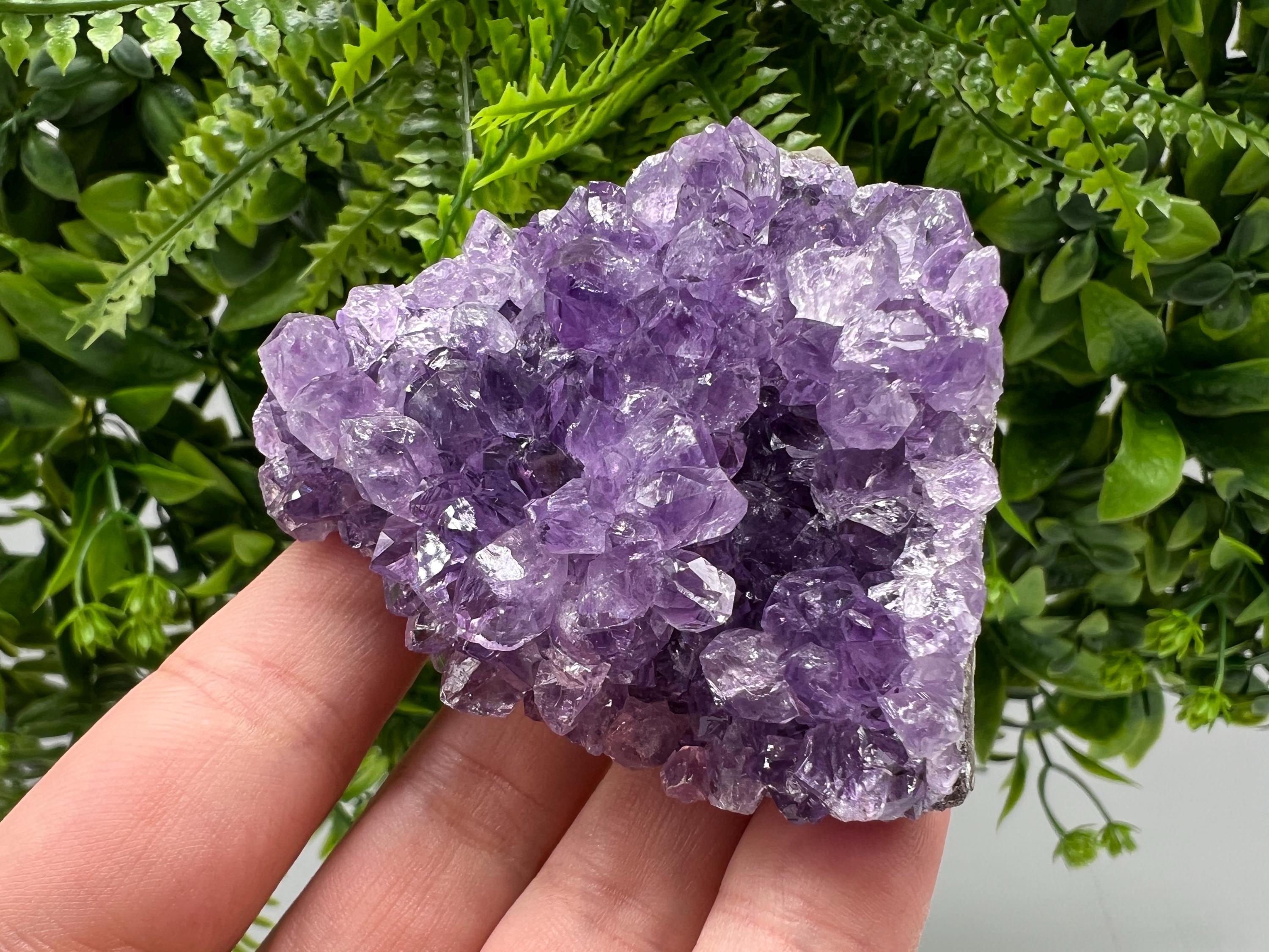 Stunning,Purple Amethyst from Uruguay,Natural Amethyst,Purple crystal,Pyrple Quartz,Crystal from Uruguay,Home decor,Energy crystal,Phantoms