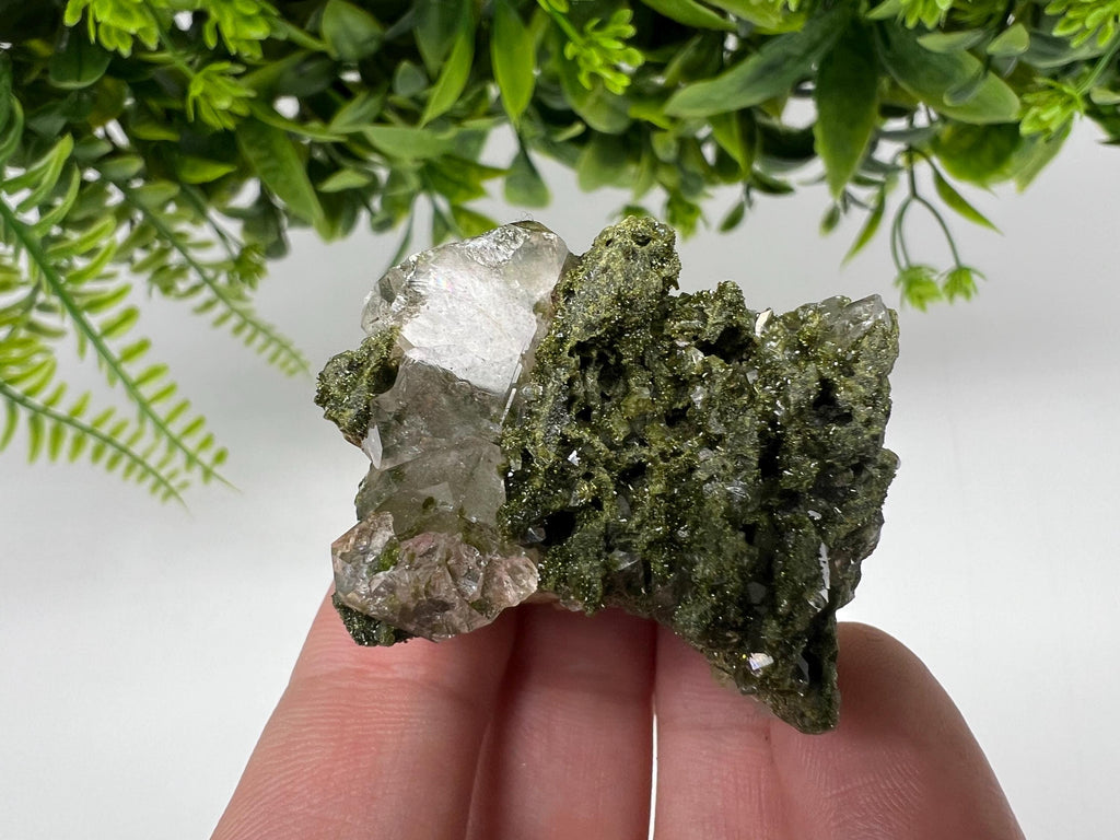 LARGE, Green Epidote with Quartz Crystals - Extremely Sparkly with Rainbows,souvenirs collection stone,gift,decor, Eastern Anatolian, Turkey