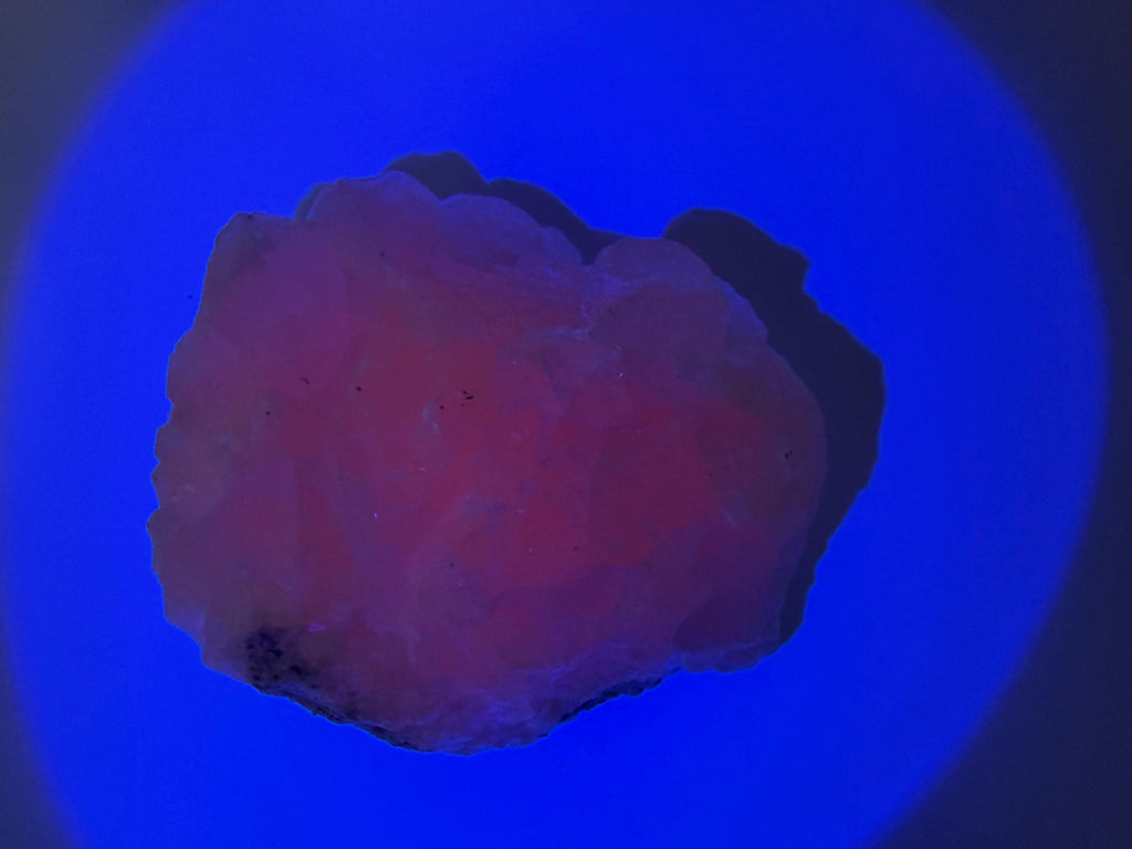Incredible UV reaction Mangano Calcite, natural minerals souvenir crystal,collection stone Home decor minerals gift Androvo mine Bulgaria