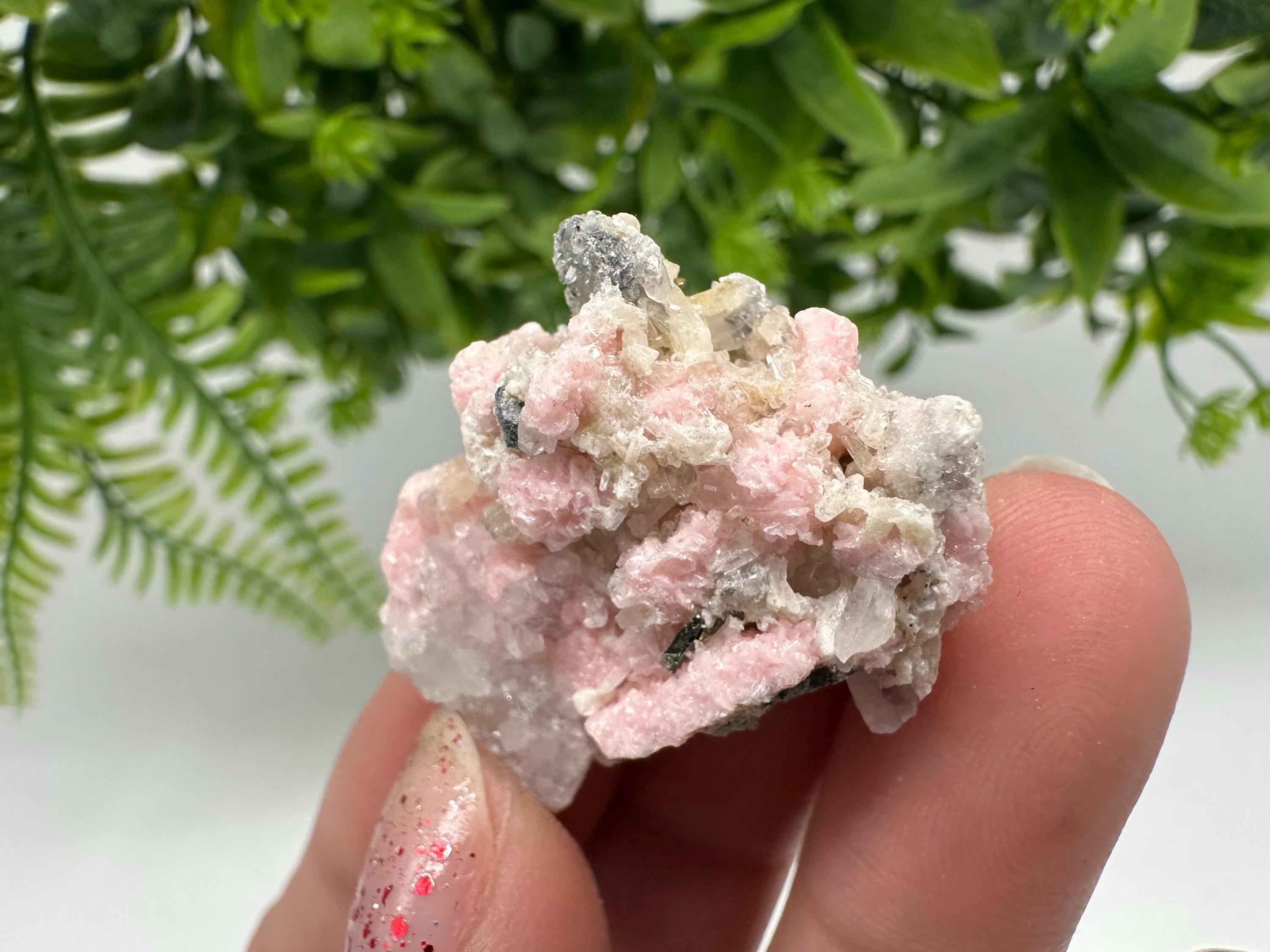 Pink Rhodochrosite Crystal: Starnica Mine, Bulgaria, Home Decor