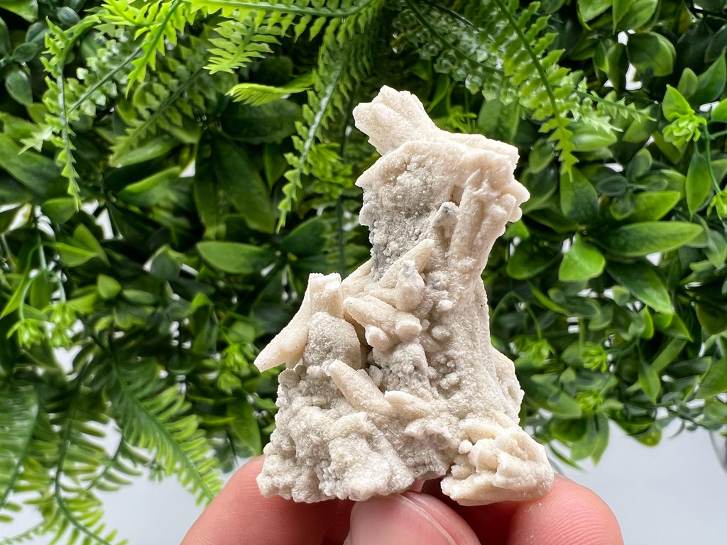 Lovely Quartz white Calcite feom Krushev dol mine,Madan,Bulgaria,Natural mineral specimen,rare crystal,Quartz cluster,collection,collector