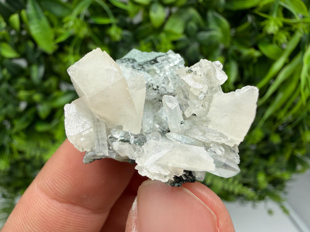 Wonderful Calcite,Quartz on Chlorite matrix,from Borieva mine,Madan,Bulgaria,natural collection mineral specimen,rare crystal,home decor