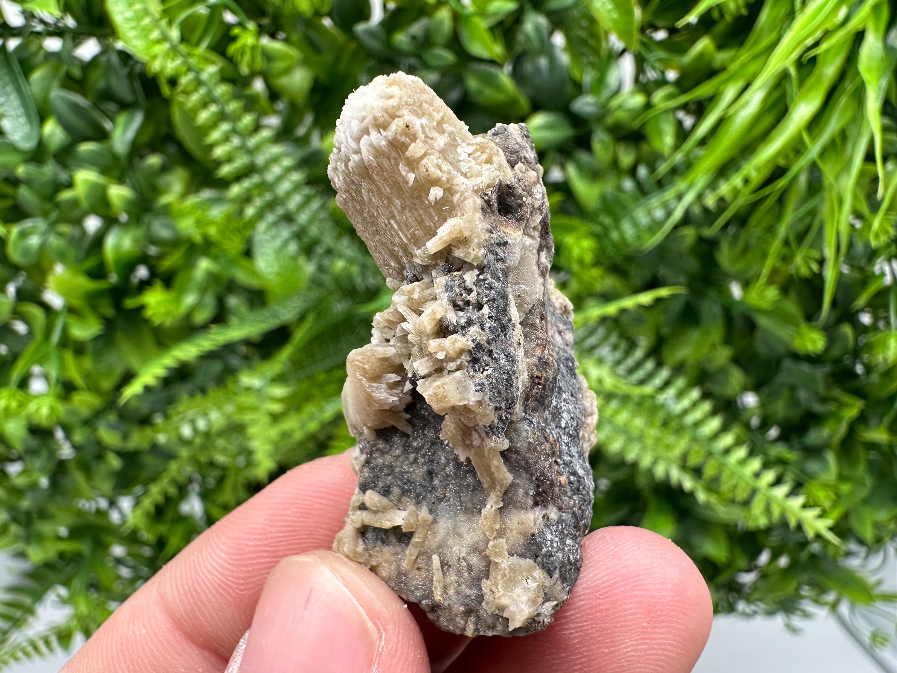 Bulgarian Calcite Cluster: Natural Mineral Specimen, Home Decor Stone