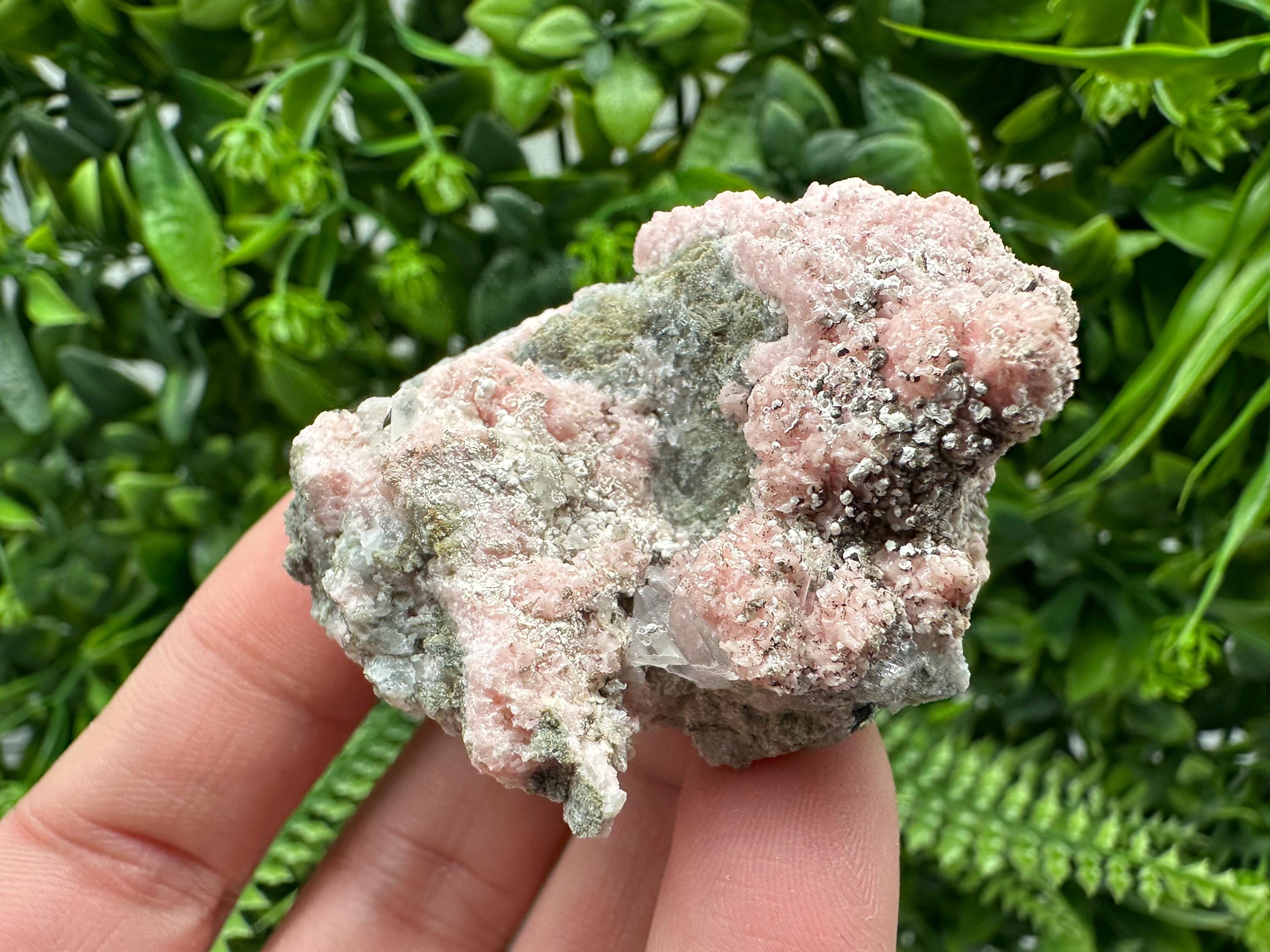 Pink Rhodochrosite Crystal: Starnica Mine, Bulgaria, Home Decor