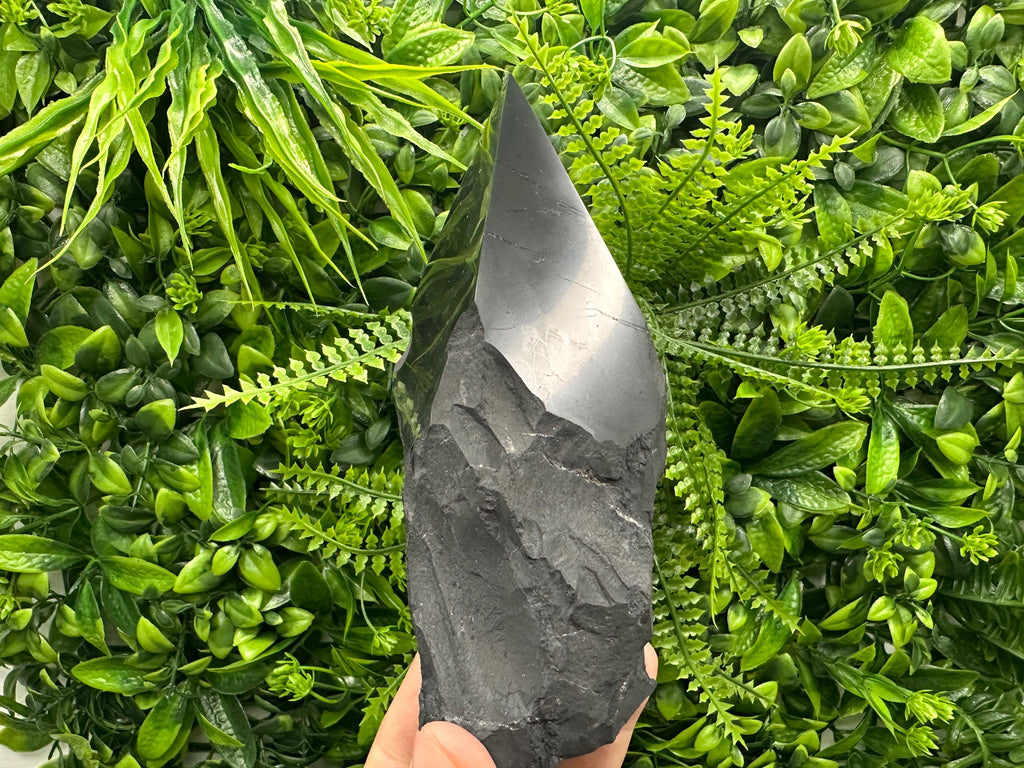 15cm Polished Shungite Crystal: EMF Protection Stone