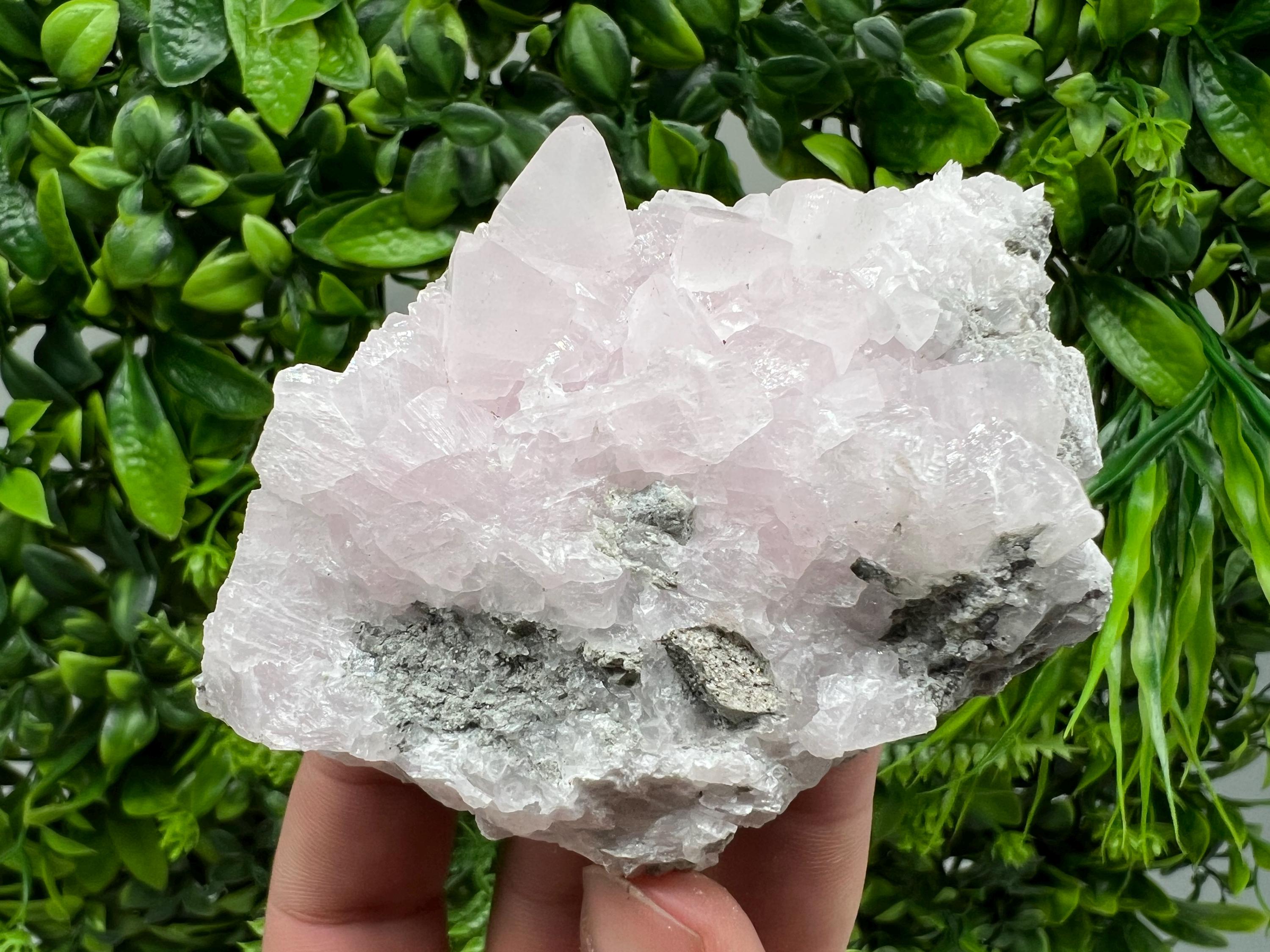 UV Reactive Mangano Calcite Crystal: Androvo Mine, Bulgaria