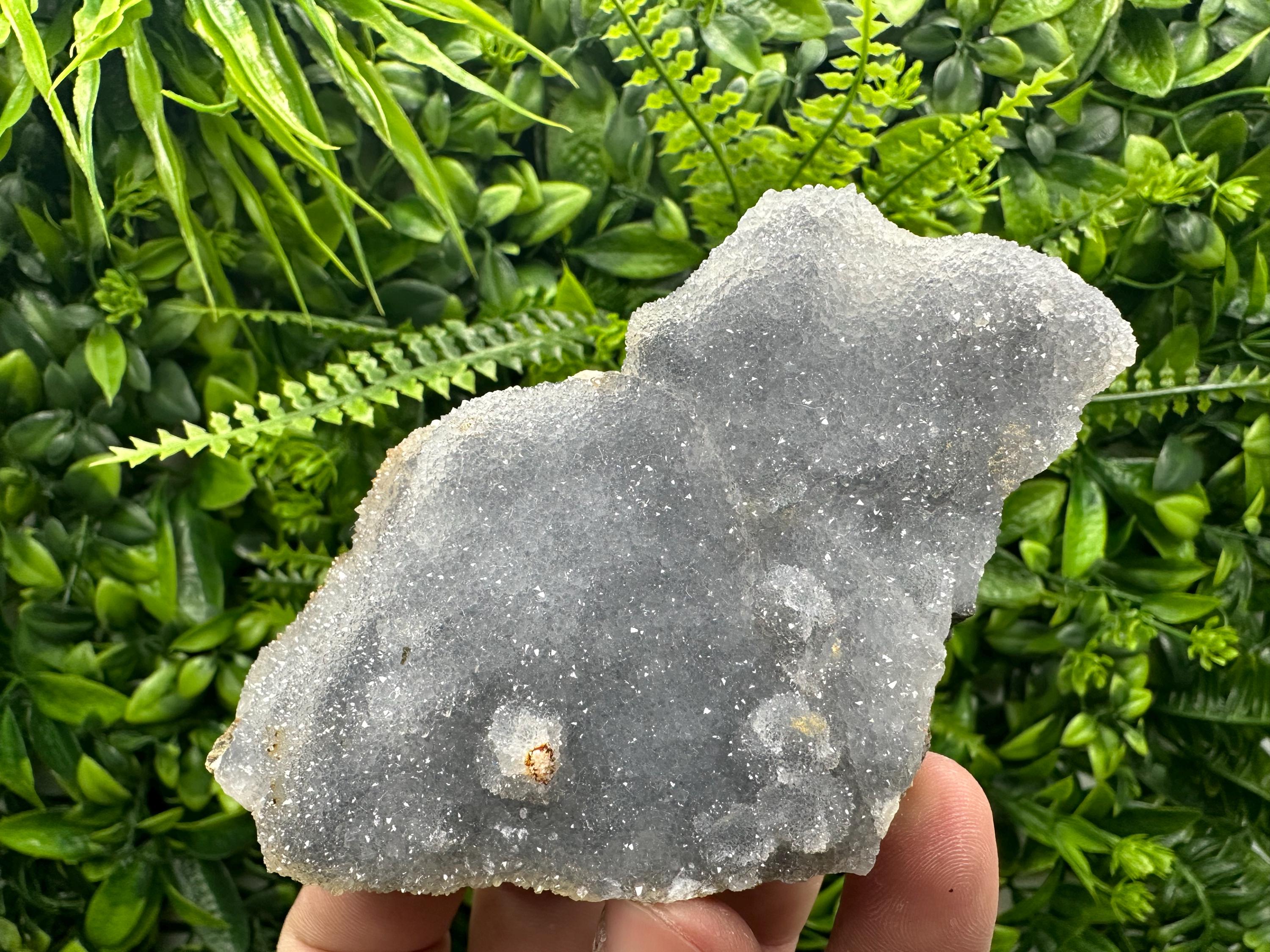 Chalcedony Quartz with Chlorite: Mineral Specimen, Home Decor (11/7/4cm)