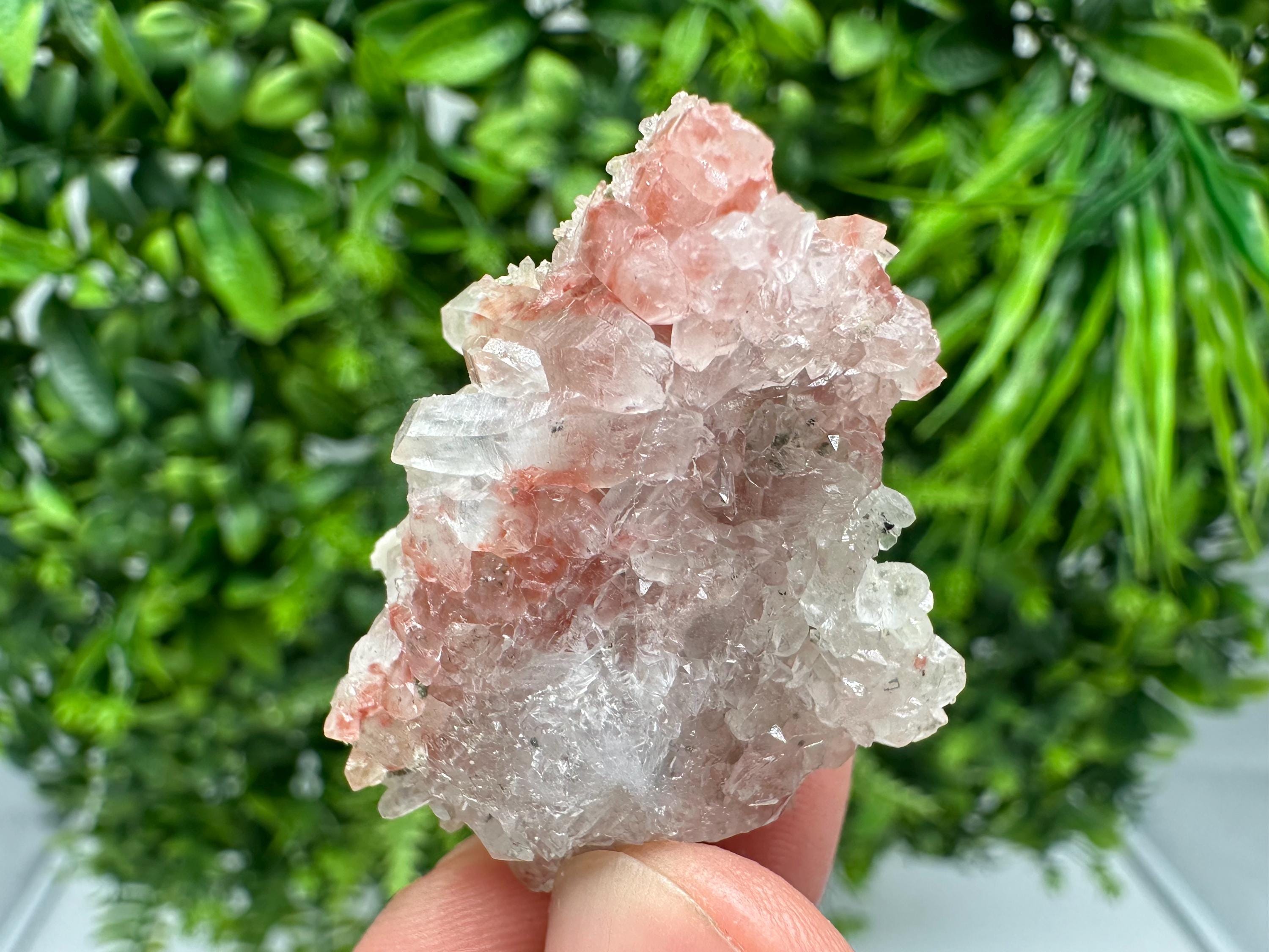 Stunning Quartz whit Hematite,Iron oxide from 9th September mine,natural,collectible mineral specimen,home decor stone,gift,crystal,collecti