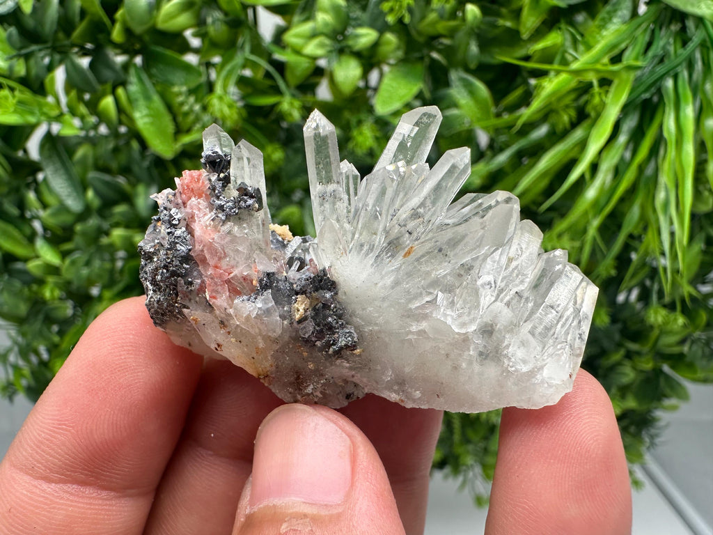 Stunning Quartz whit Sphalerite,Hematite,Iron oxide from 9th September mine,natural,collectible mineral specimen,home decor stone,gift,cryst