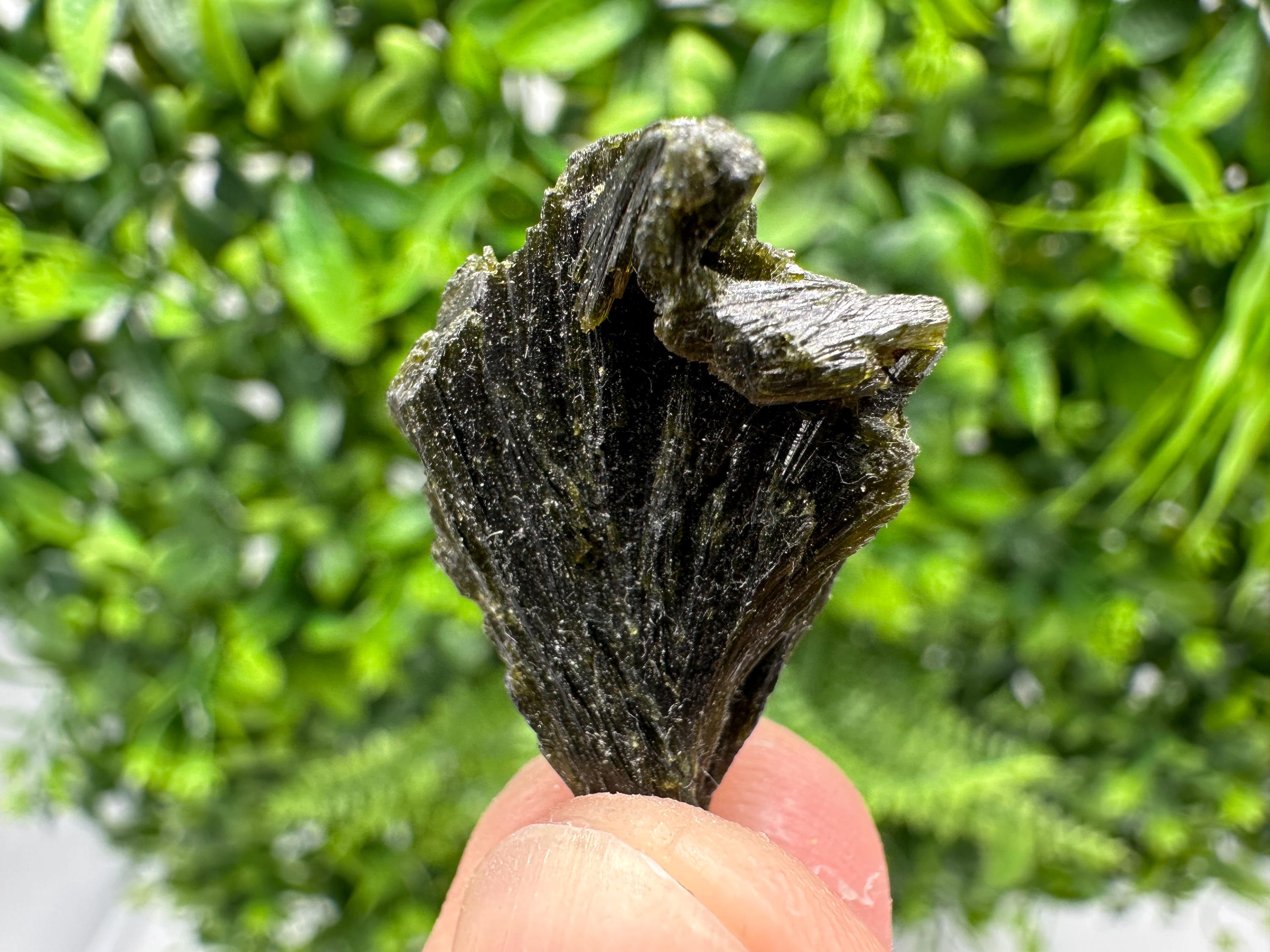 Rare Green Epidote whit Barite From Morocco,Epidote,Mini Collections Epidote,rare mineral Specimen,green epidote,Barite,crystal,Morocco min