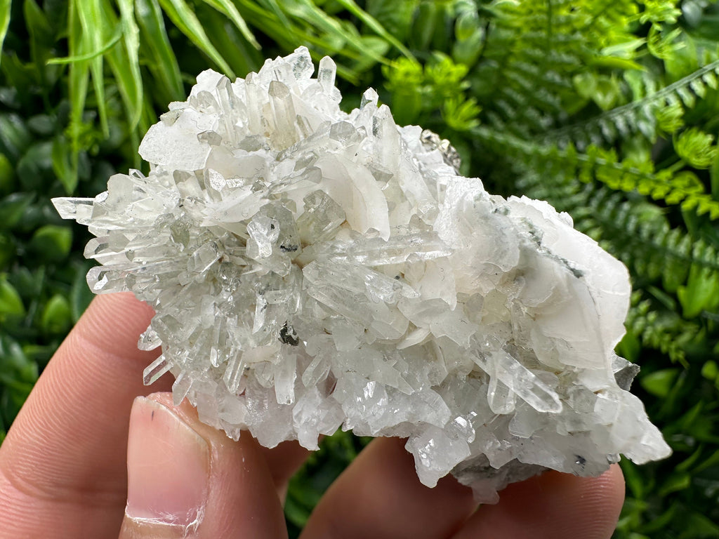 Calcite on Quartz Crystal: Borieva Mine, Bulgaria (6/5/3cm)