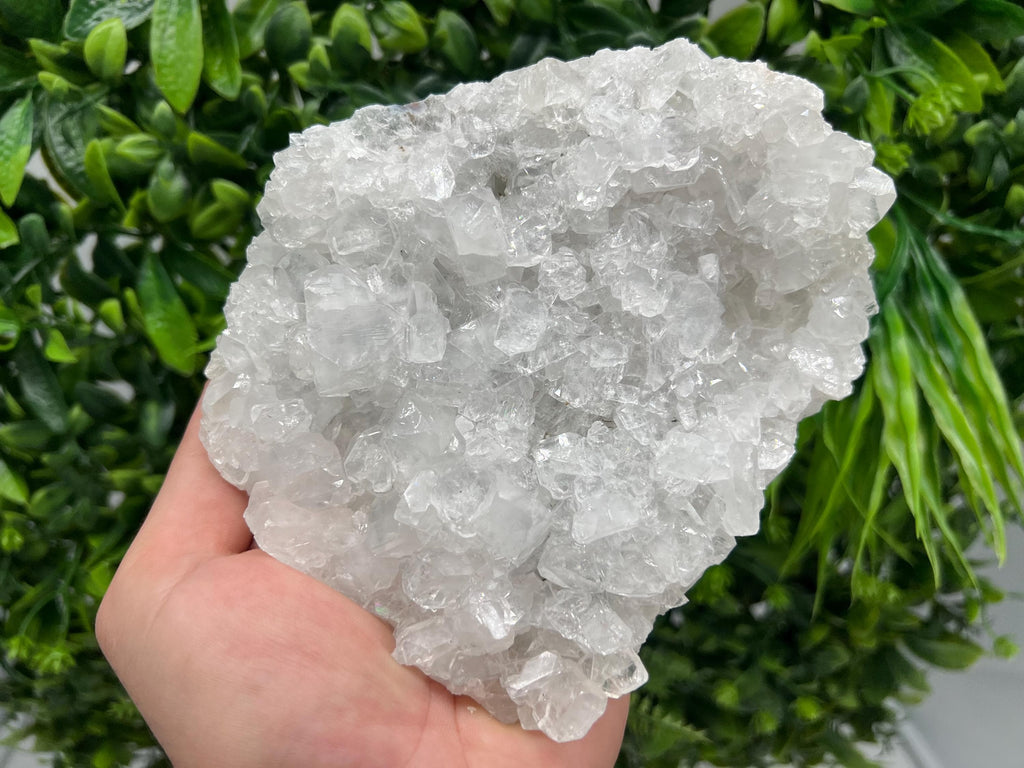 STUNNING Transparent Apophyllite on Chalcedony,natural, collection minerals specimen,India Minerals,Crystal, Stone Mineral Specimens India