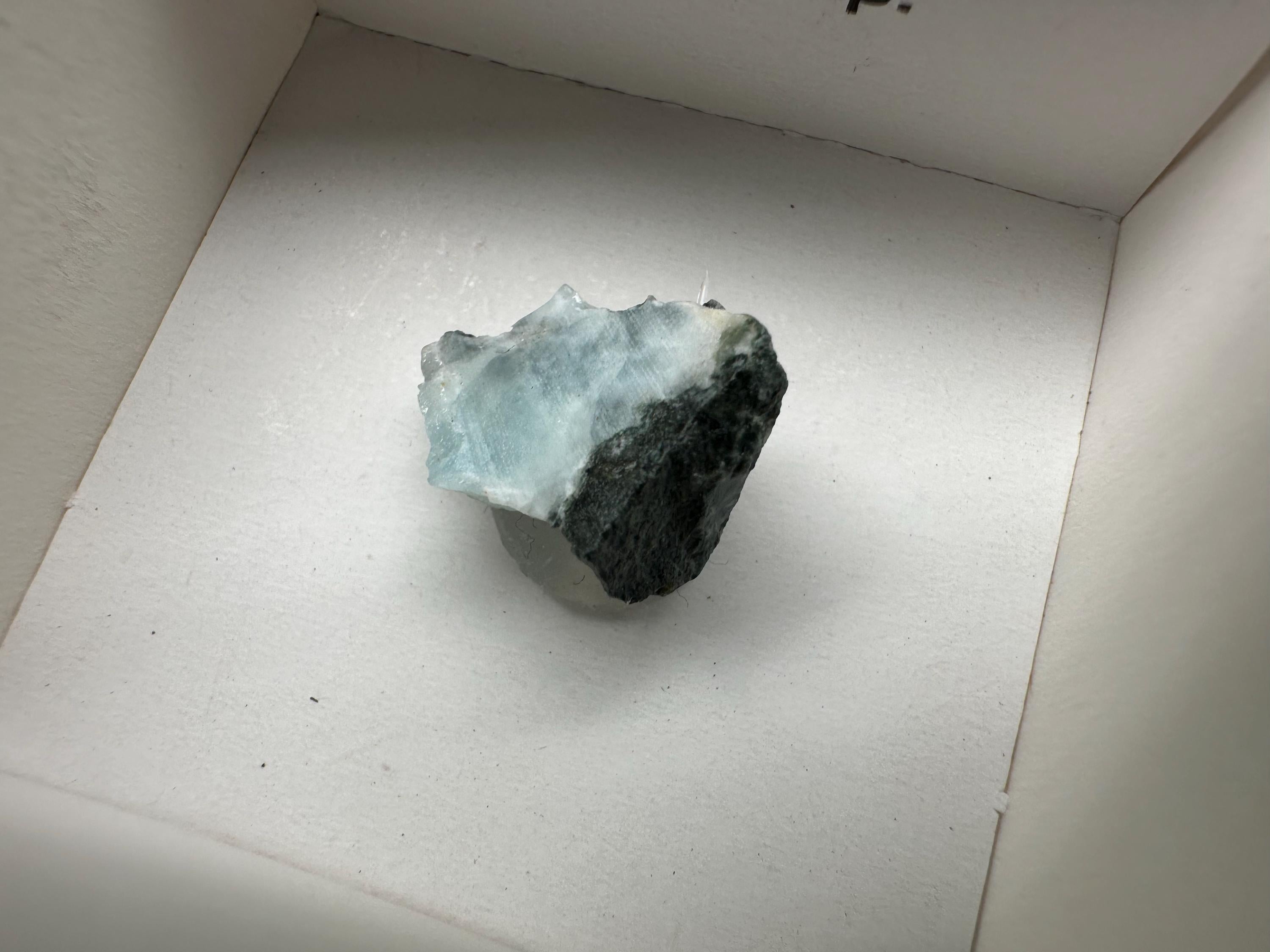 Rare Raw Larimar Specimen: Dominican Republic Crystal BOX 4/4 cm