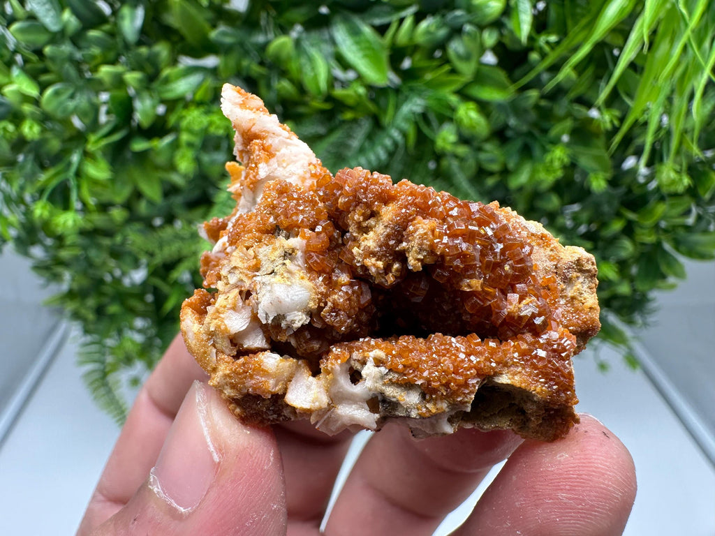 Red Vanadinite on Barite from Marocco,crystal minerals Speciment cluster Vanadinite crystal Vanadinite Geology Vanadinite cluster minerals