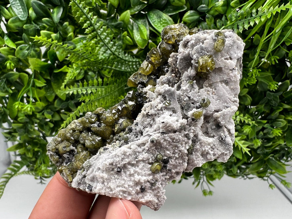 Sphalerite Cleiophane Crystal Specimen: Madan, Bulgaria