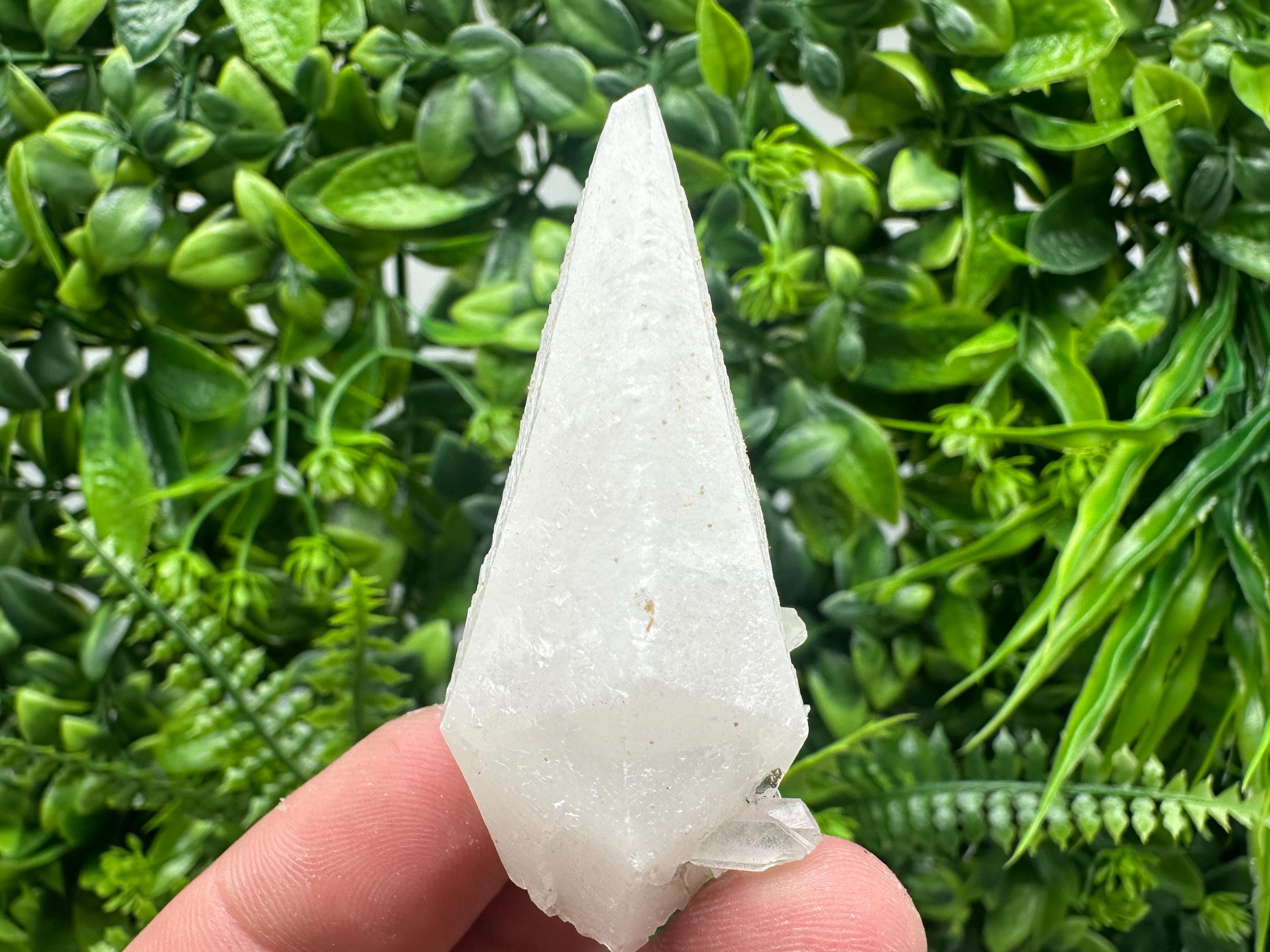 Rare Mangano Calcite Crystal: Borieva Mine, Bulgaria