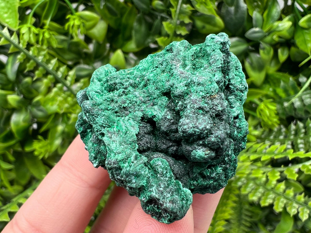Malachite Crystal from Congo,Minerals,Crystals from Congo,Green Malachite, Malachite,Natural Malachite,Malachite Stone,Chakra, Specimens