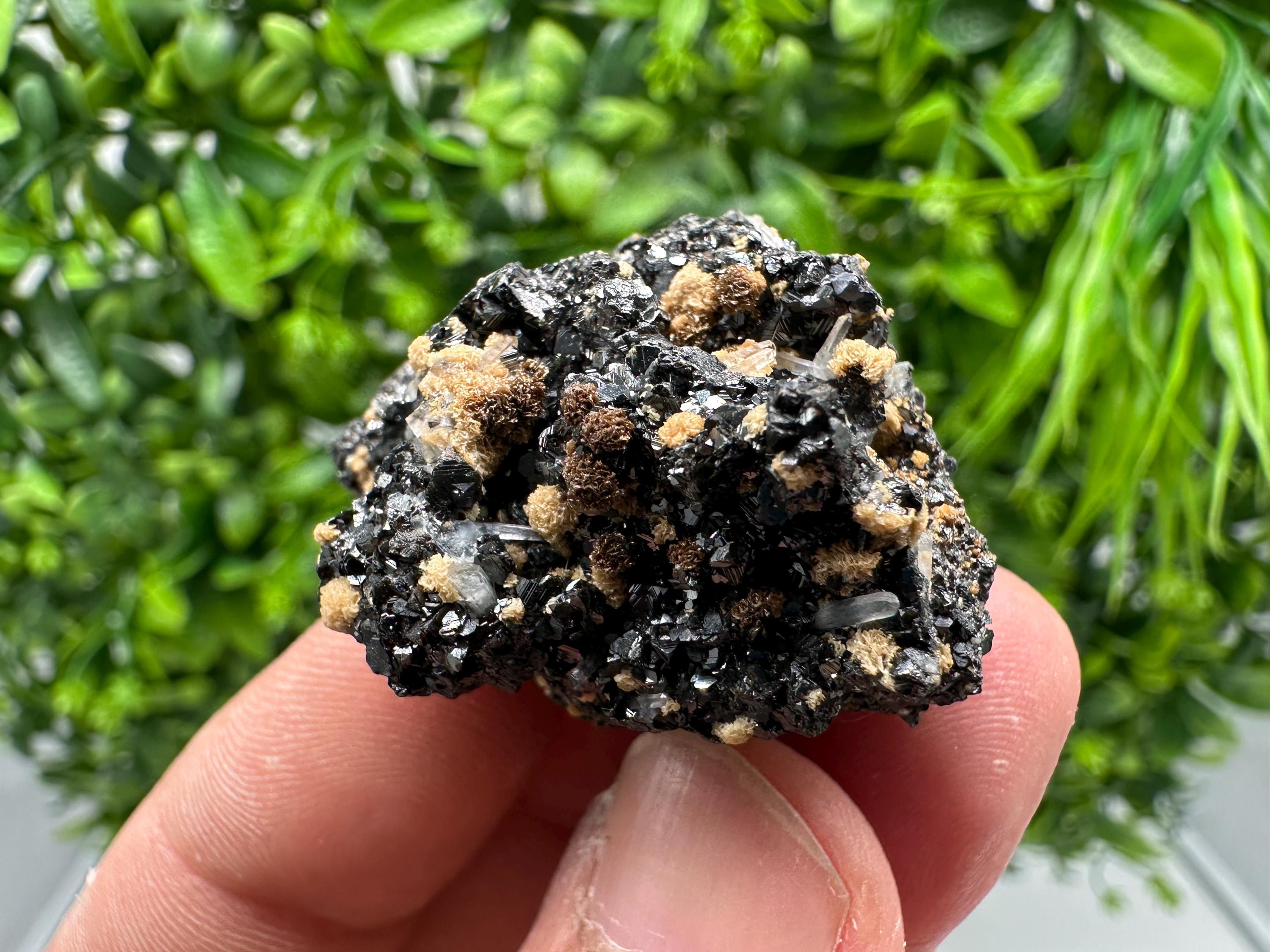 Wonderful Sphalerite on Quartz,From Borieva mine,Bulgaria,natural mineral,collection crystal,home decor stone,rare cluster,gift,souvenir