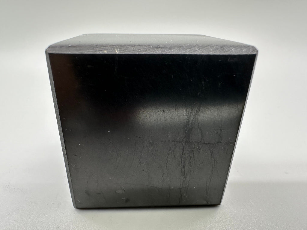 Shungite Crystal Cube (4cm): EMF & 5G Protection, Healing Stone