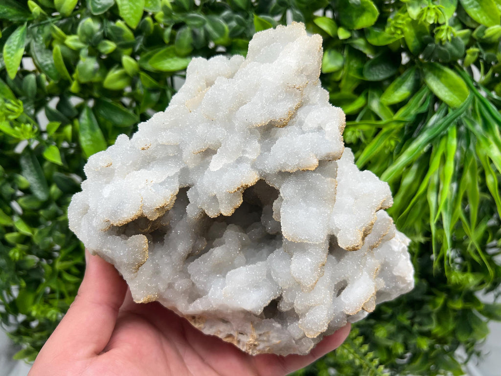 Quartz Chalcedony with Chlorite Inclusions: Deep Blue Mineral Decor