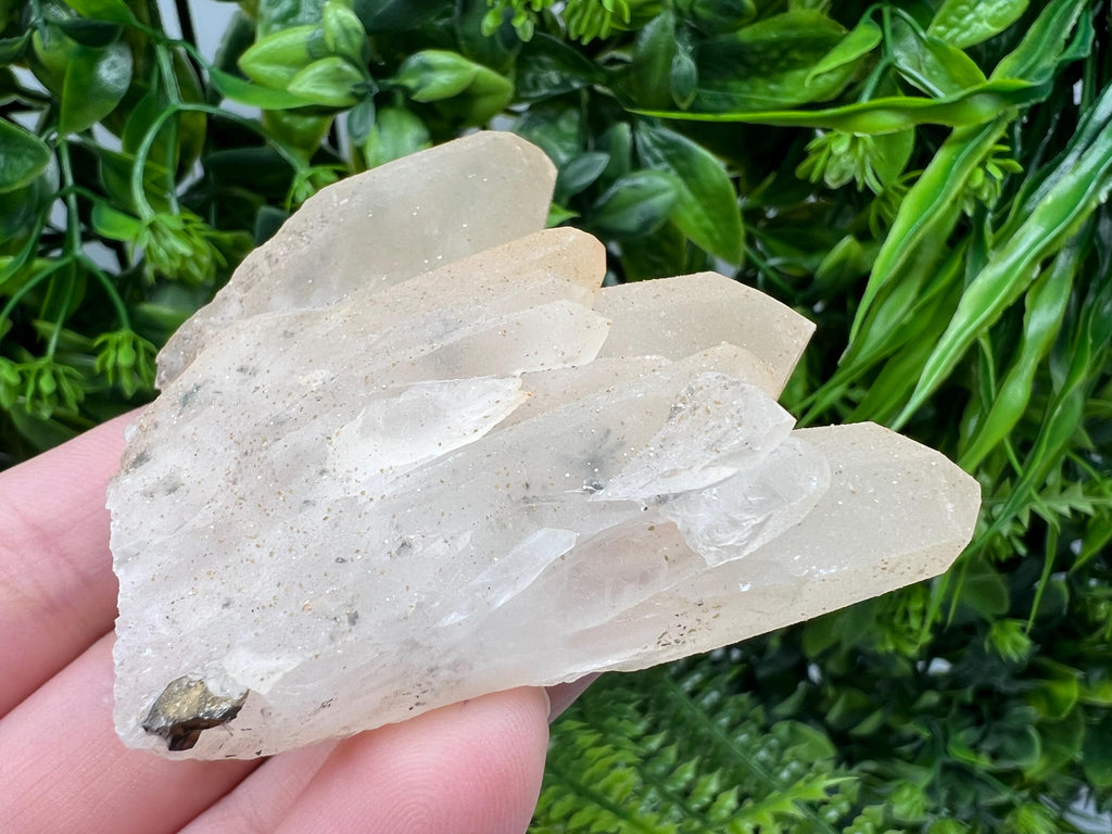 Quartz whit Brown Rhodochrosite from Djurcovo mine,Bulgaria,Quartz,Rhodochrosite cluster,natural mineral,collection crystal,mineral specimen