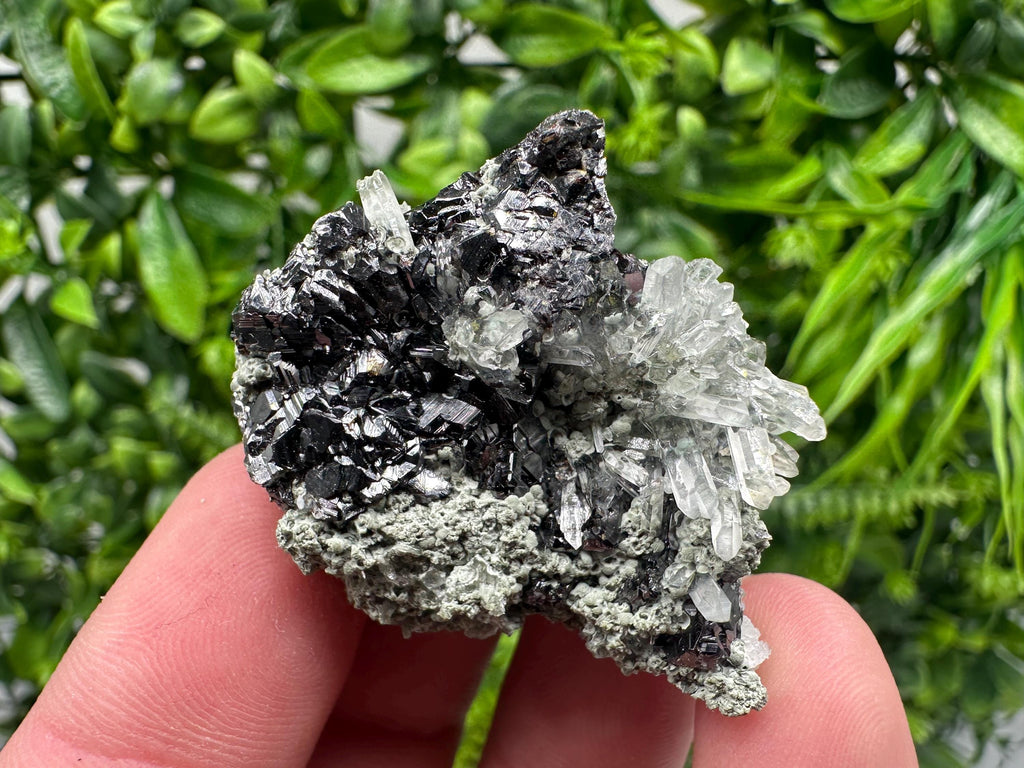 Aesthetic bigger Sphalerite whit Chlorite from Borieva mine Madan Bulgaria natural minerals souvenir crystal gift home decor stone rock