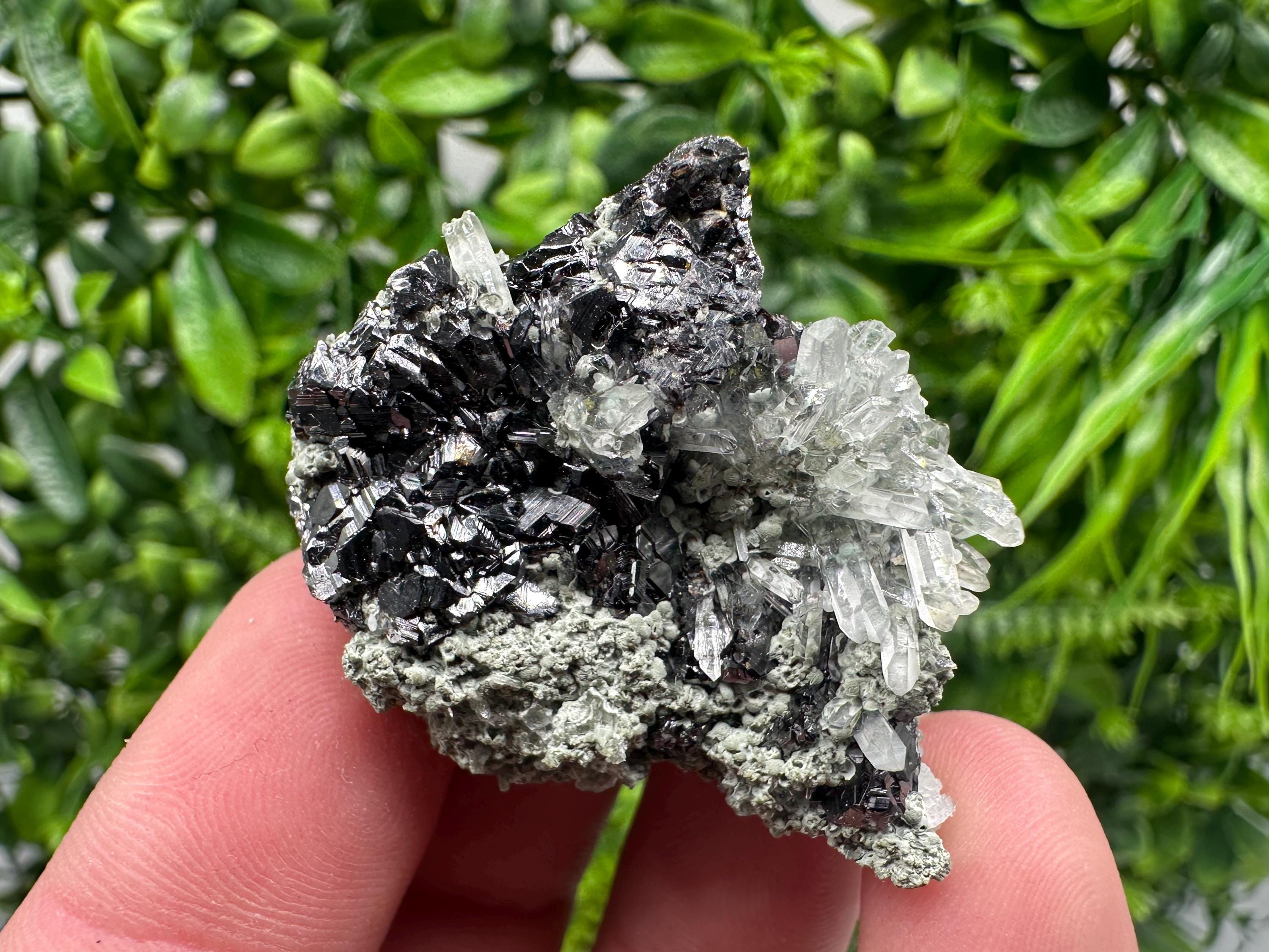 Aesthetic bigger Sphalerite whit Chlorite from Borieva mine Madan Bulgaria natural minerals souvenir crystal gift home decor stone rock