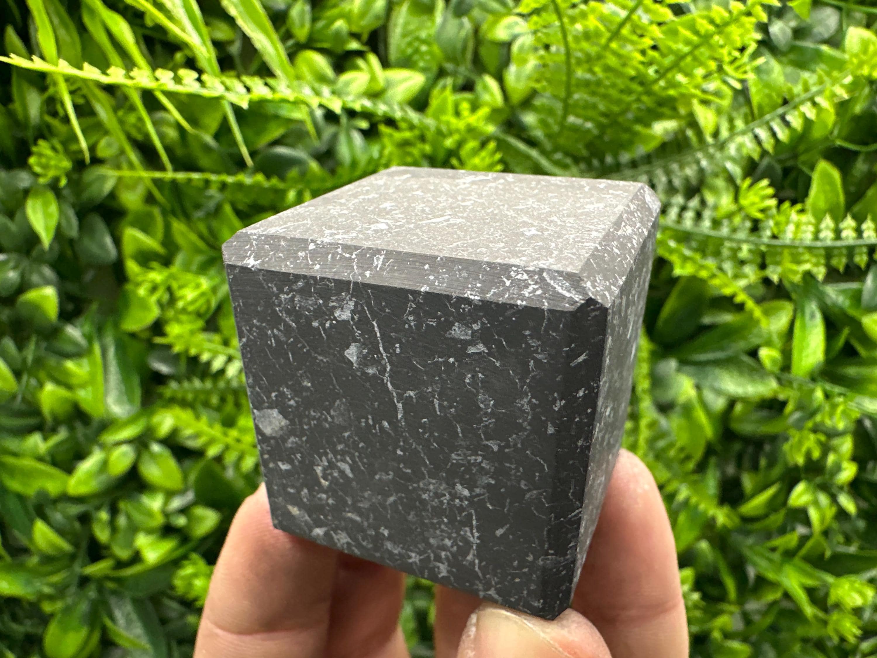Shungite Cube 4cm: EMF & 5G Protection, Healing Crystal
