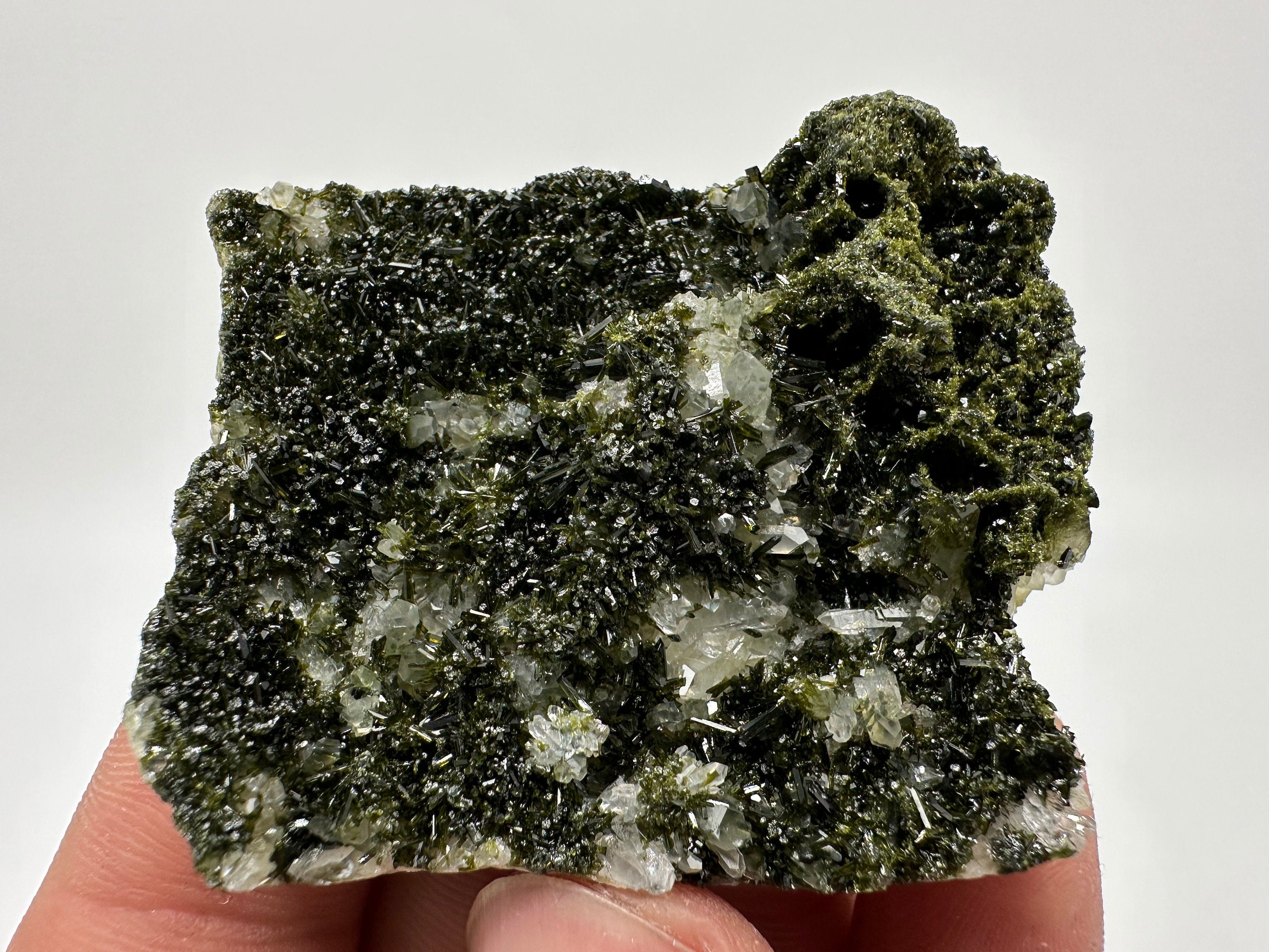 Rare Green Epidote with Quartz Crystals: Eastern Anatolian Decor