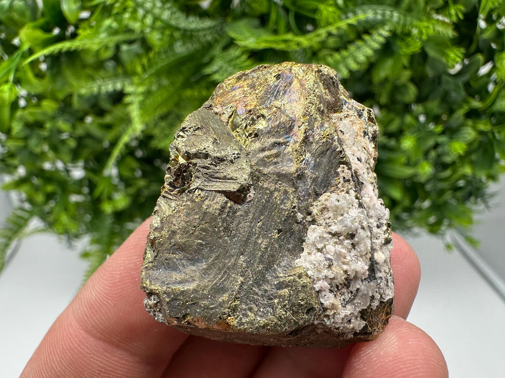 Rhodochrosite,Quartz on Chalcopyrite,mini collection mineral specimen,home decor souvenir cluster,geology,rare crystal,gift,rhodochrosite