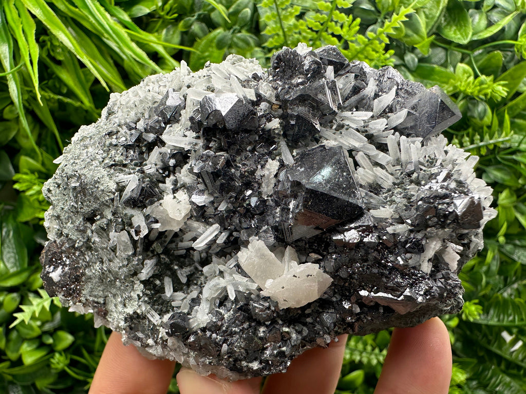 Sphalerite on Quartz Cluster, Natural Mineral Specimen, Home Decor Stone