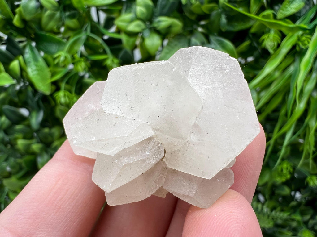 Wonderful Calcite on Chalcedony from Borieva mine,Madan,Bulgaria,natural,collectible mineral specimen,home decor stone,gift minerals,crystal